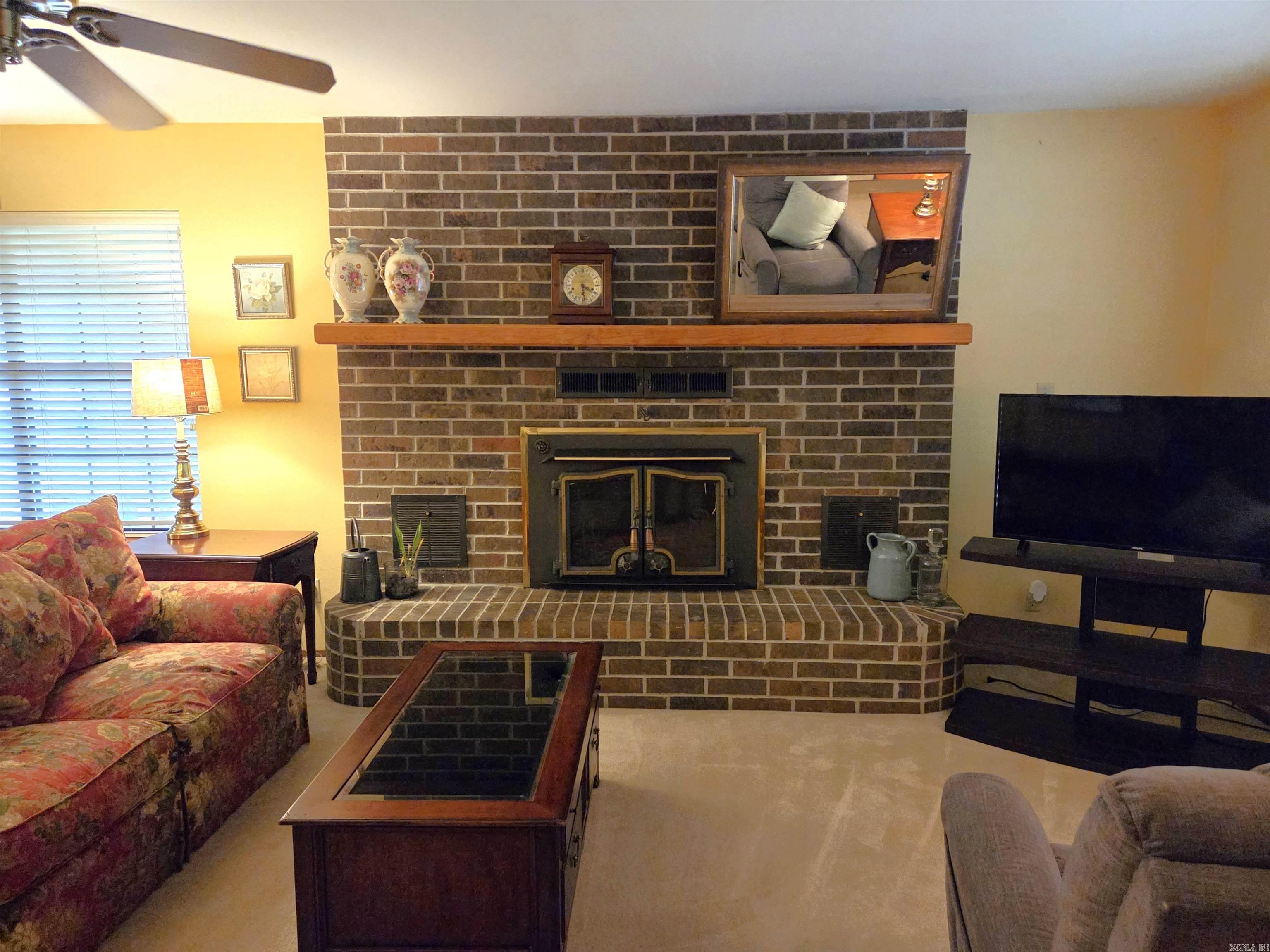 224 Polk Road 76 E Mena, AR 71953