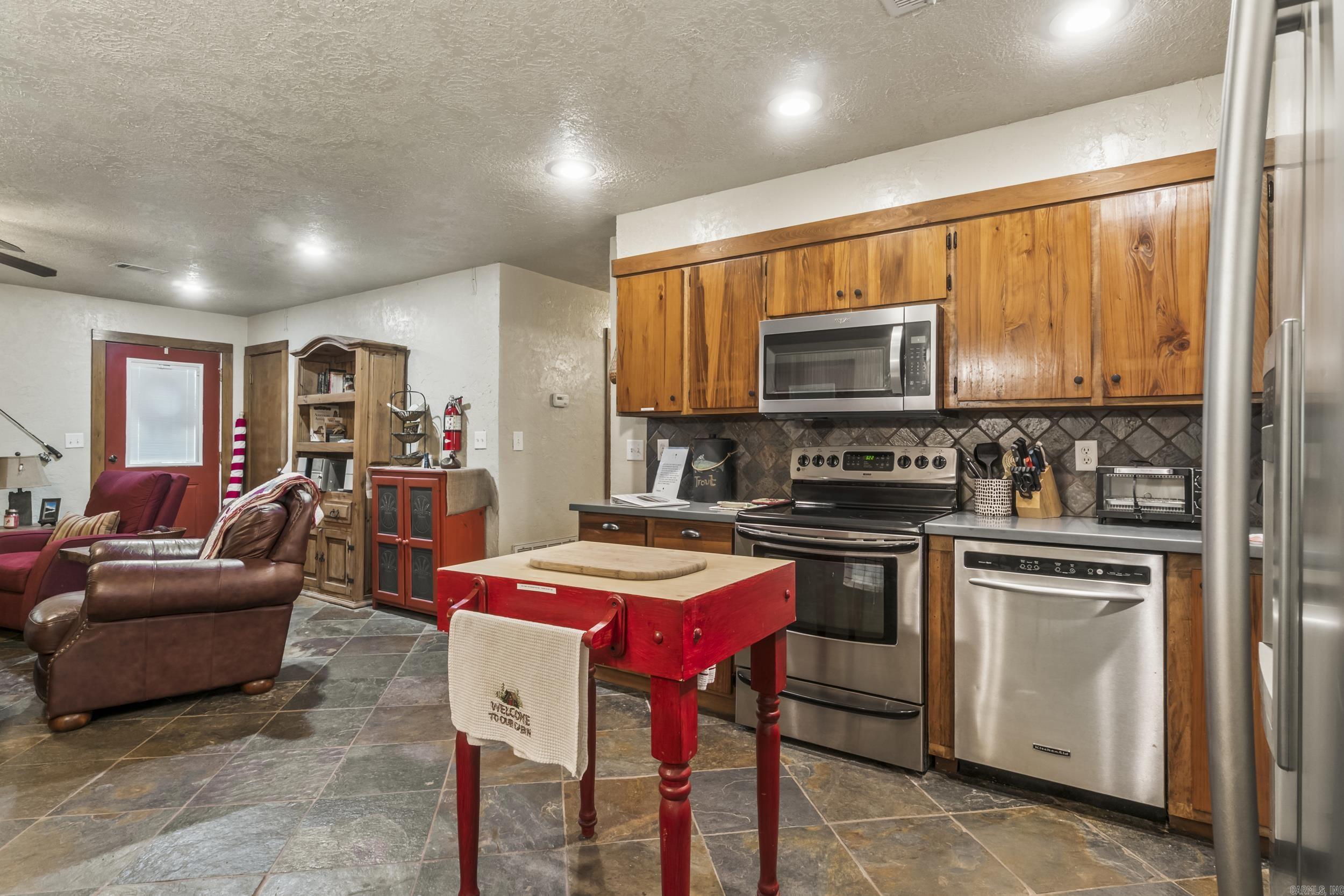 101 Fields Lane  Pangburn, AR