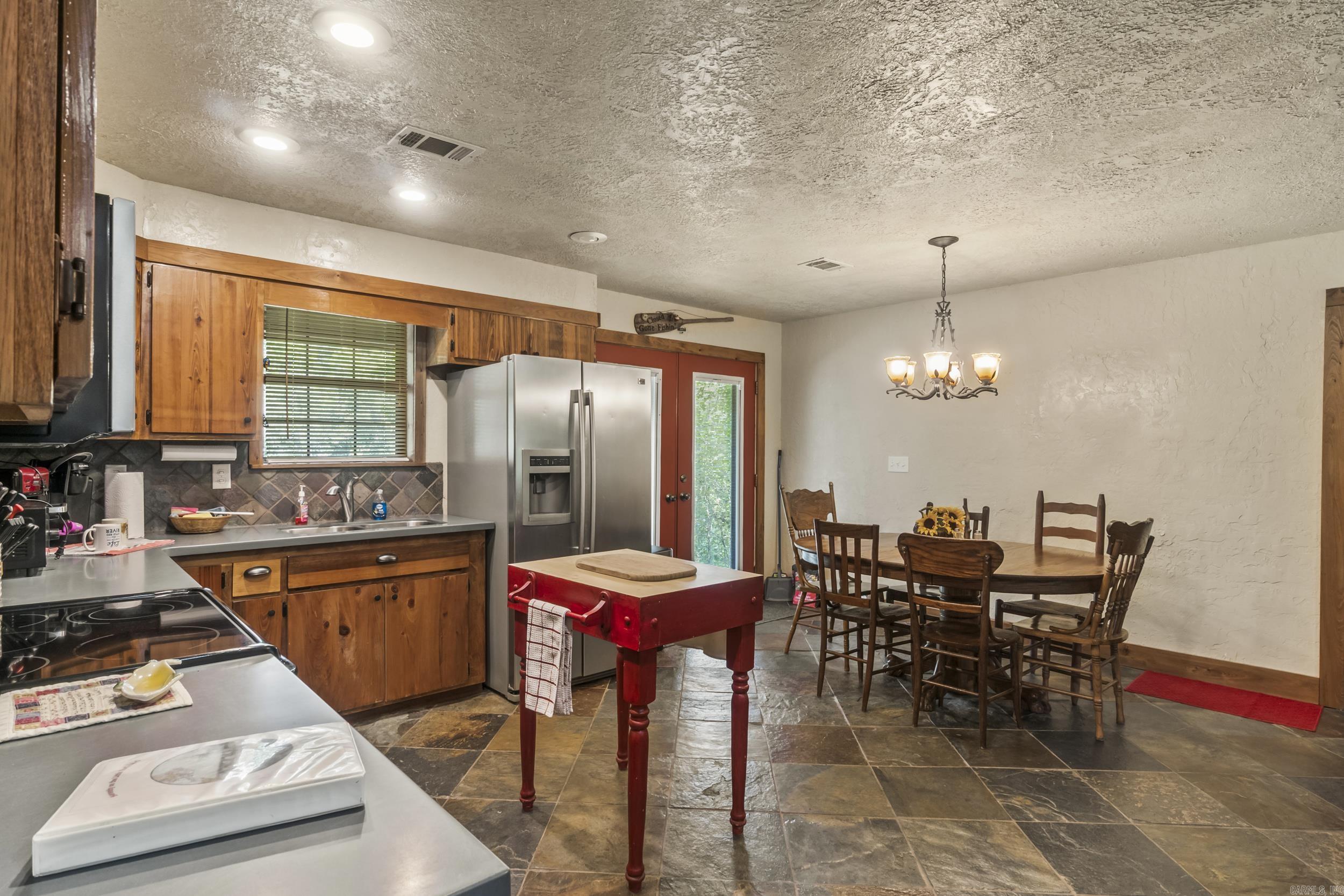 101 Fields Lane  Pangburn, AR
