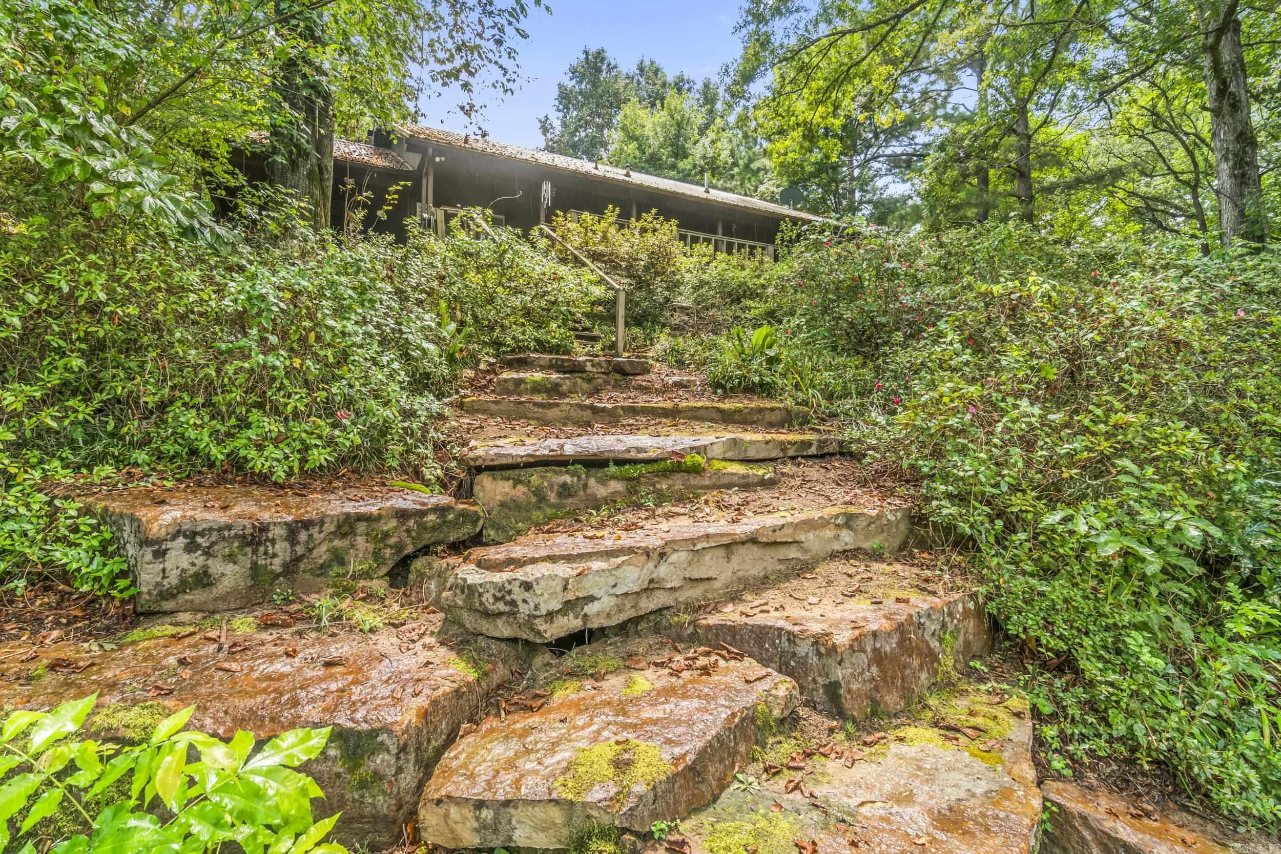 101 Fields Lane  Pangburn, AR