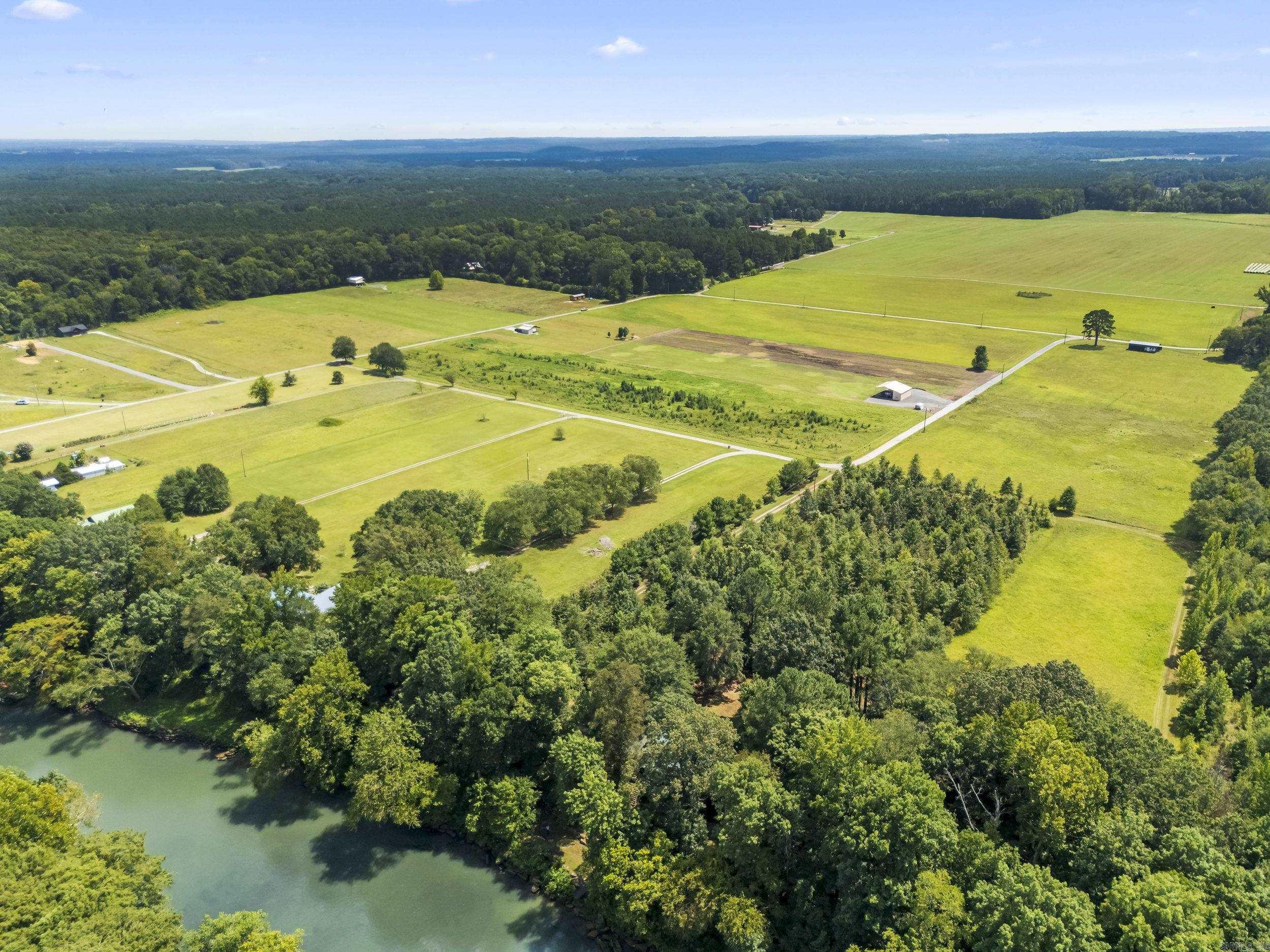 101 Fields Lane  Pangburn, AR