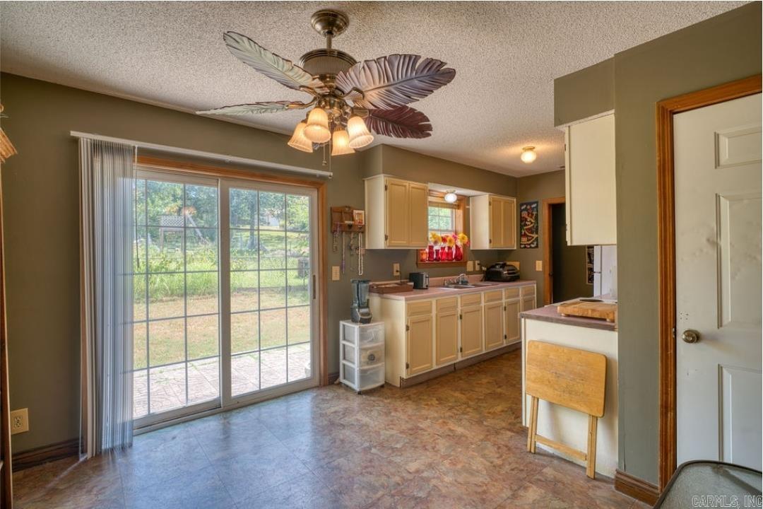 31 Hazelnut Circle Mountain Home, AR 72653