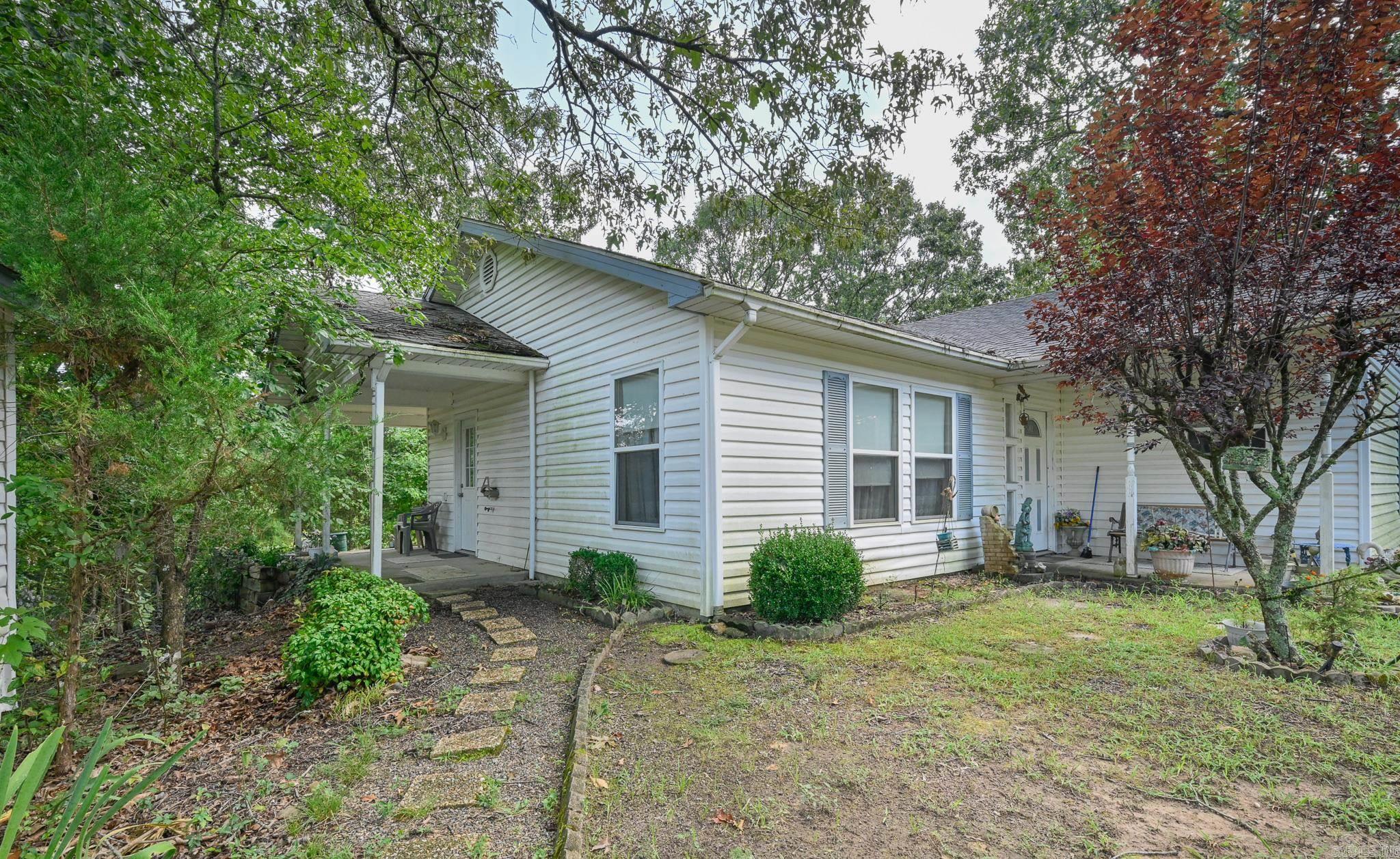 103 Pine Hollow Lane  Mena, AR