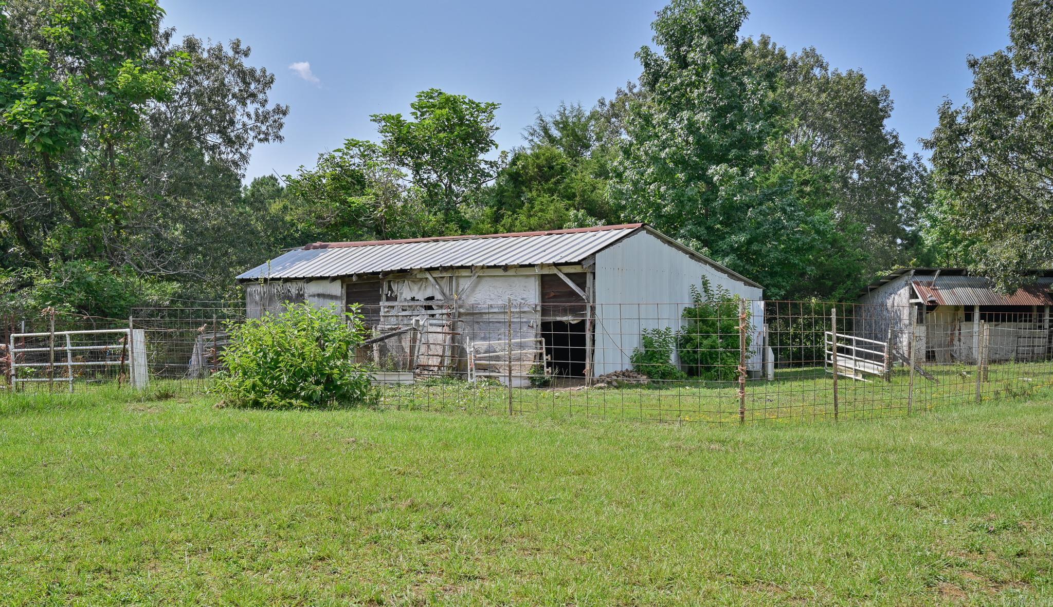 103 Pine Hollow Lane  Mena, AR