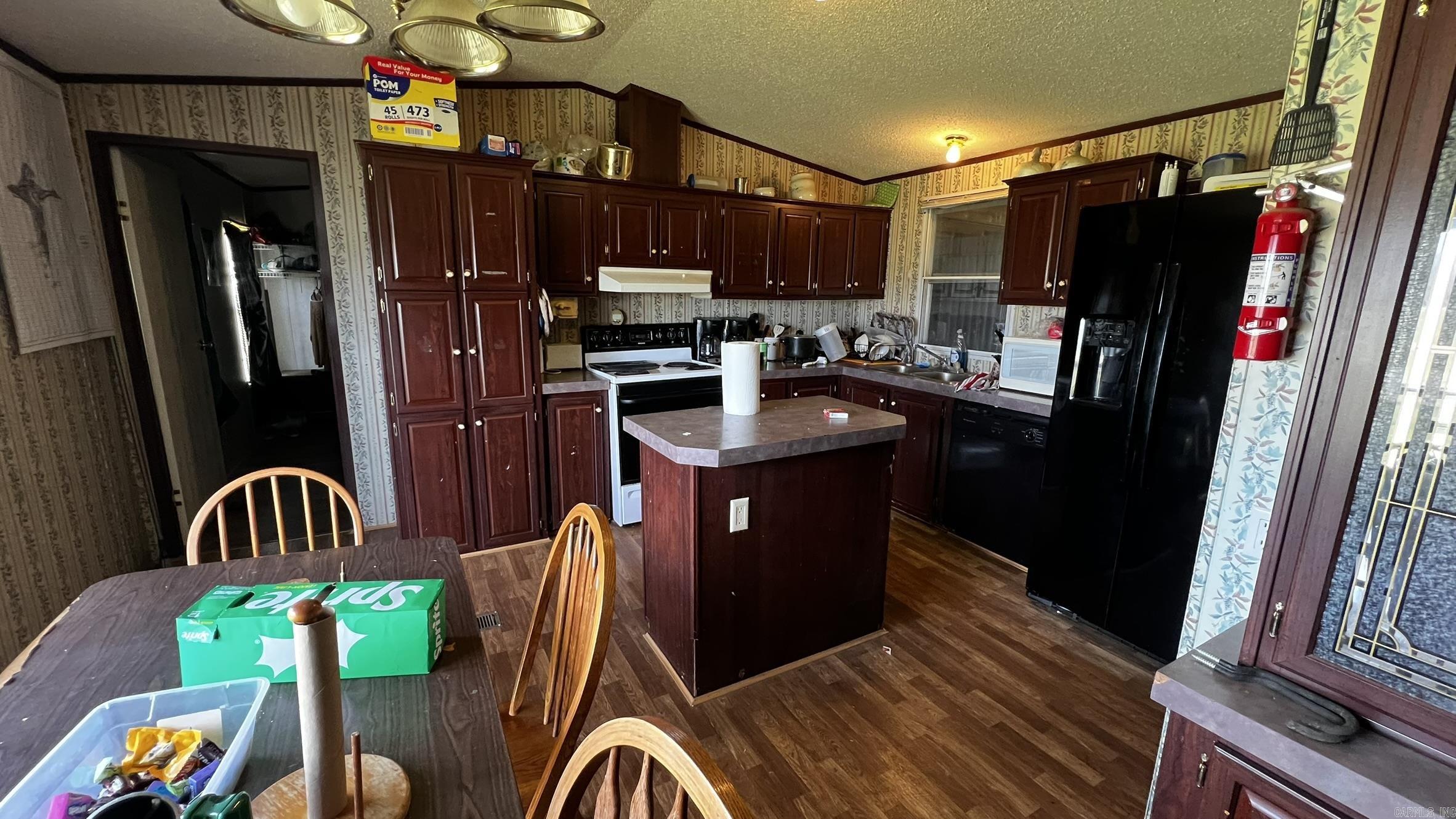 293 E Sidney Noble  DeWitt, AR