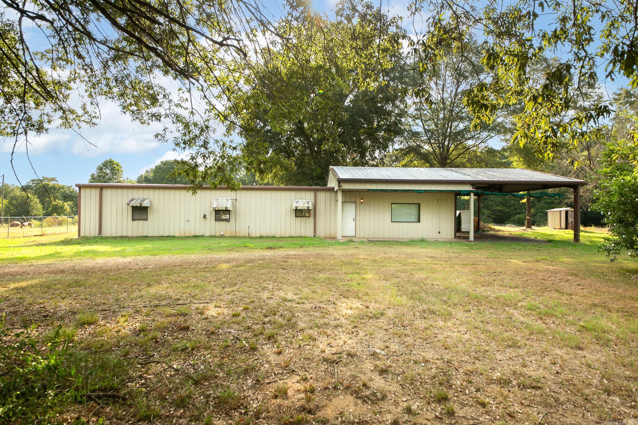 831 Apple Hill  Austin, AR