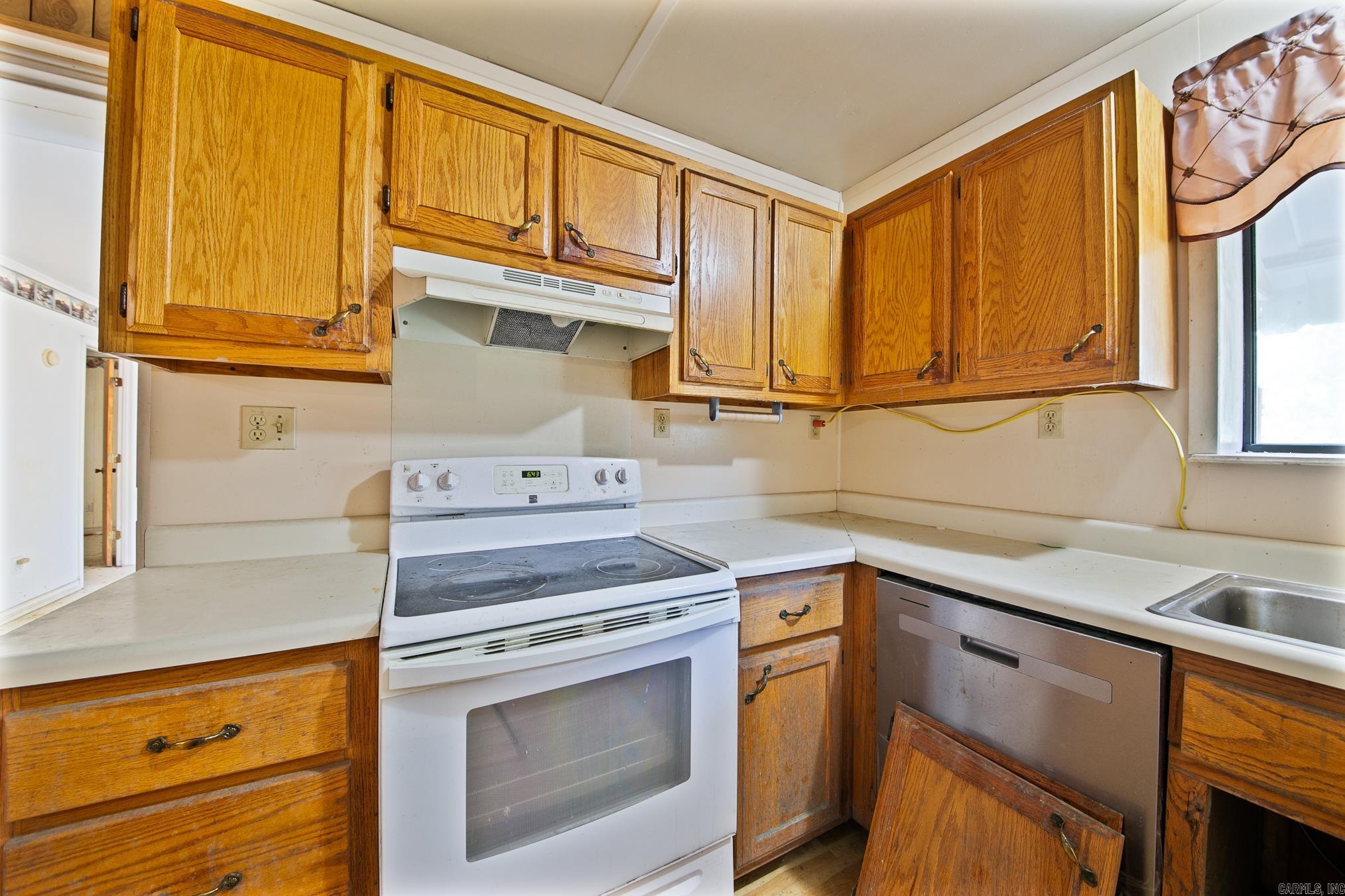 831 Apple Hill  Austin, AR