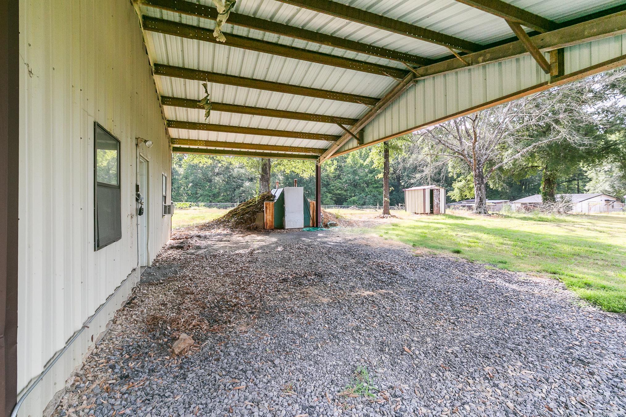 831 Apple Hill  Austin, AR