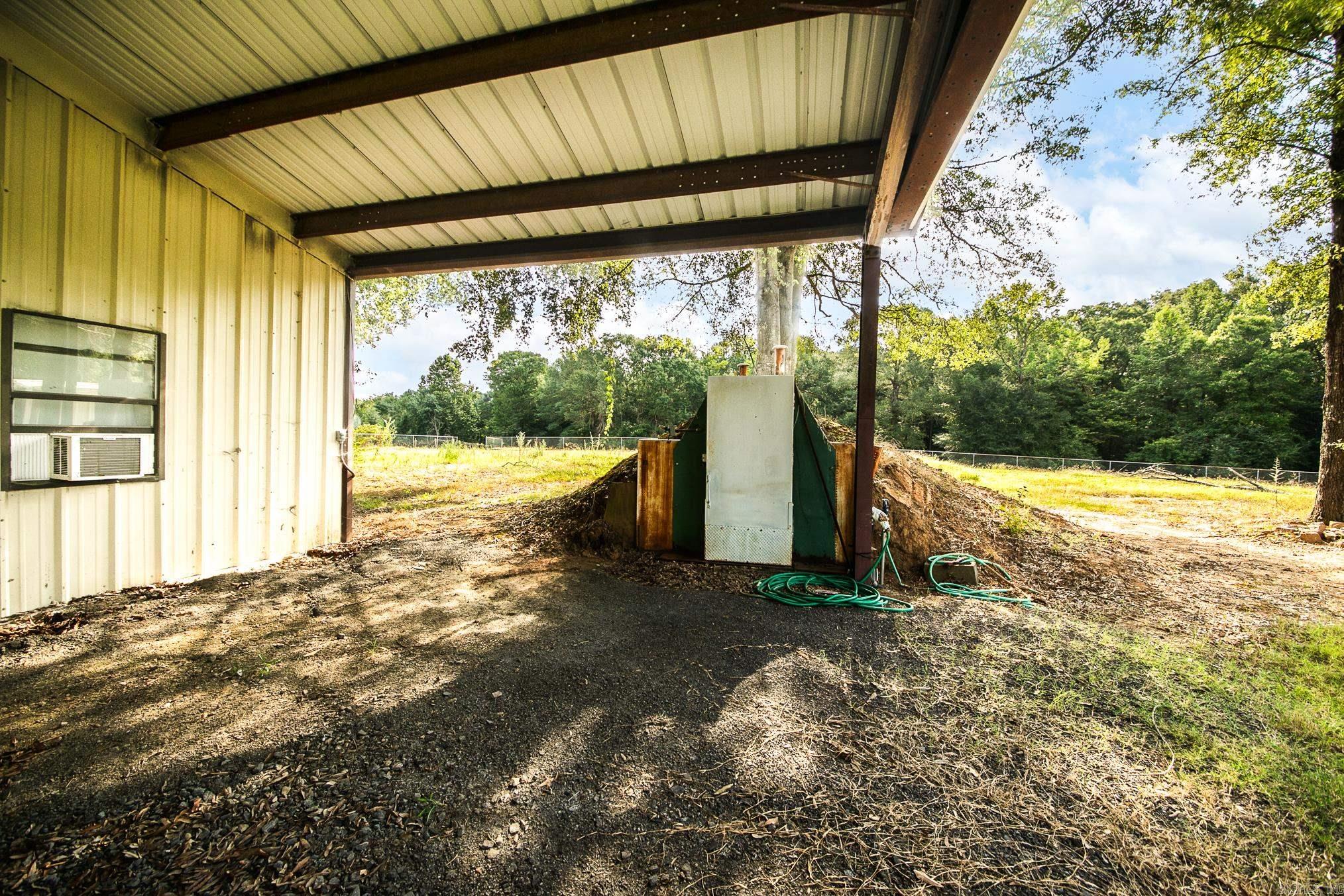 831 Apple Hill  Austin, AR