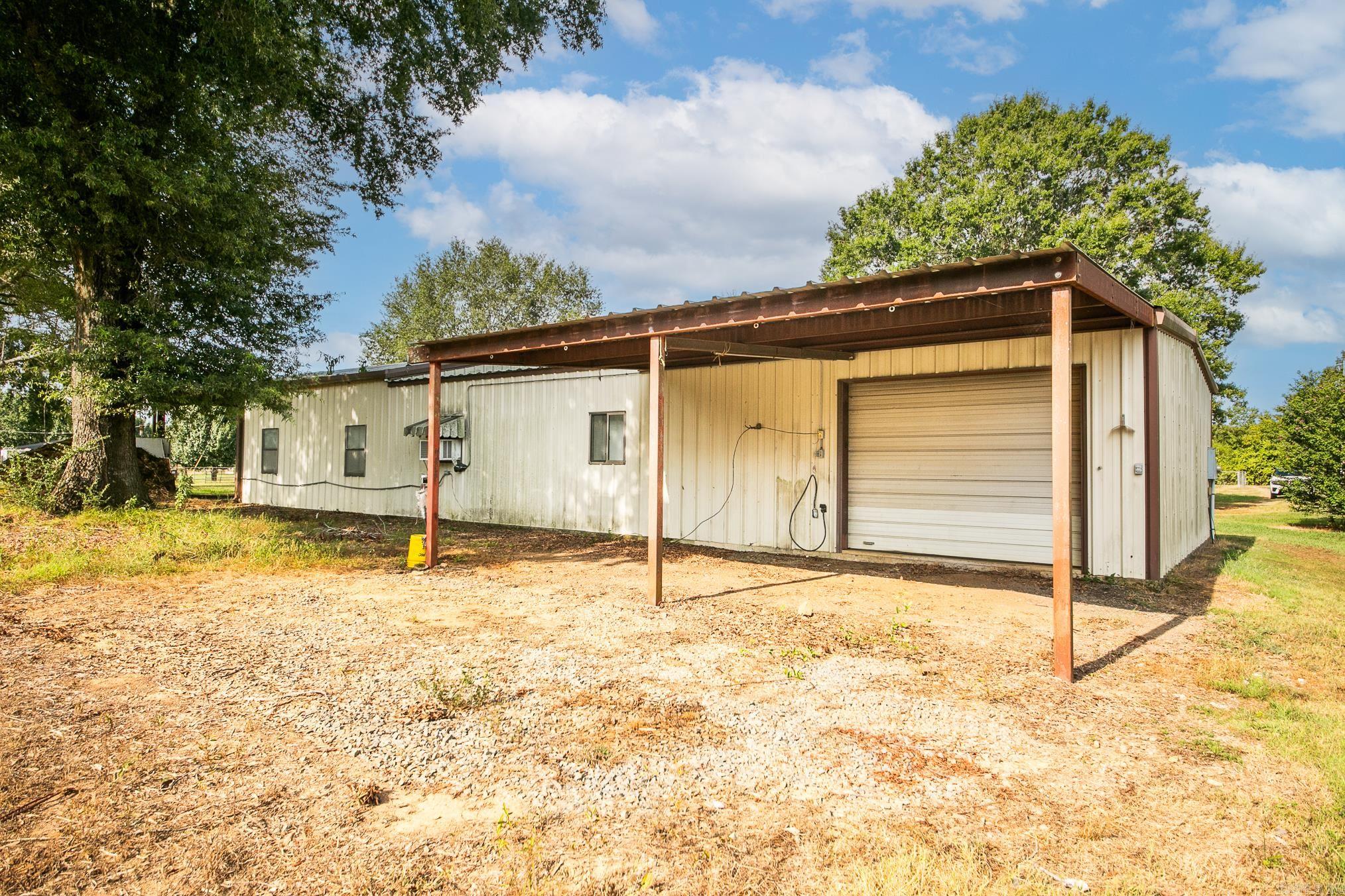 831 Apple Hill  Austin, AR