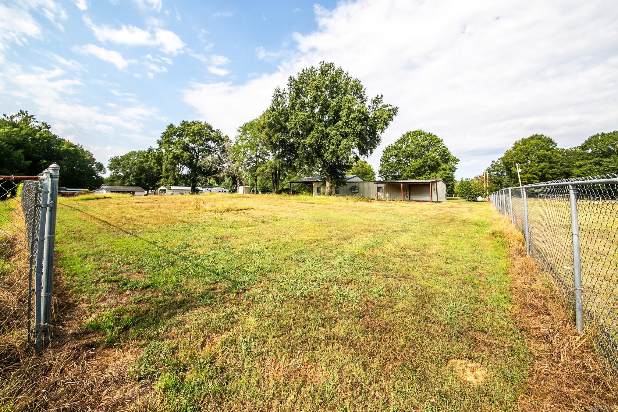 831 Apple Hill  Austin, AR