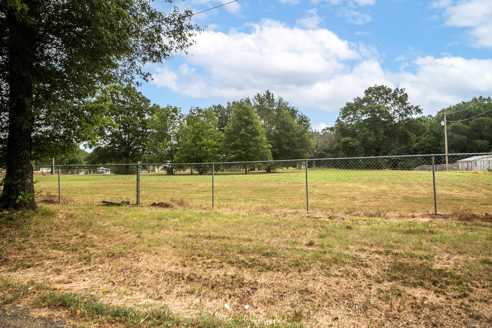 831 Apple Hill  Austin, AR