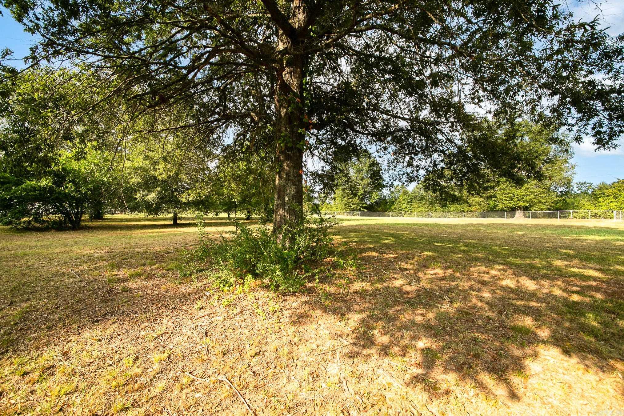 831 Apple Hill  Austin, AR