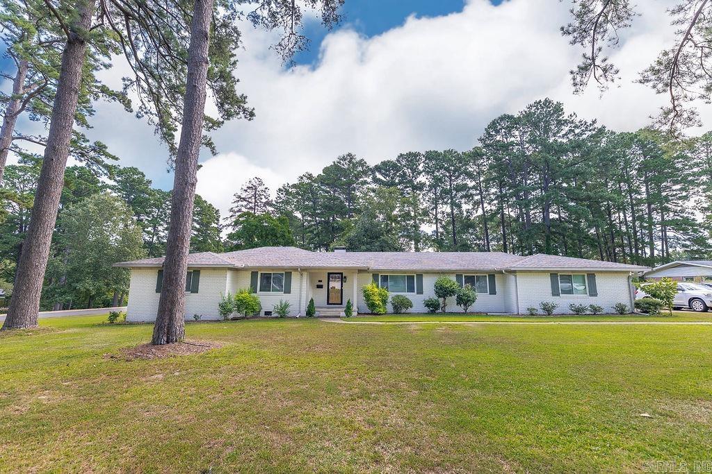633 Lakeside Ave Camden, AR 71701