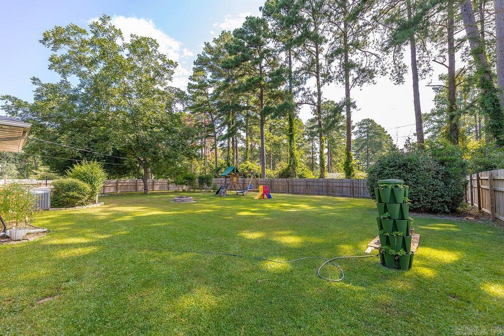 633 Lakeside Ave Camden, AR 71701