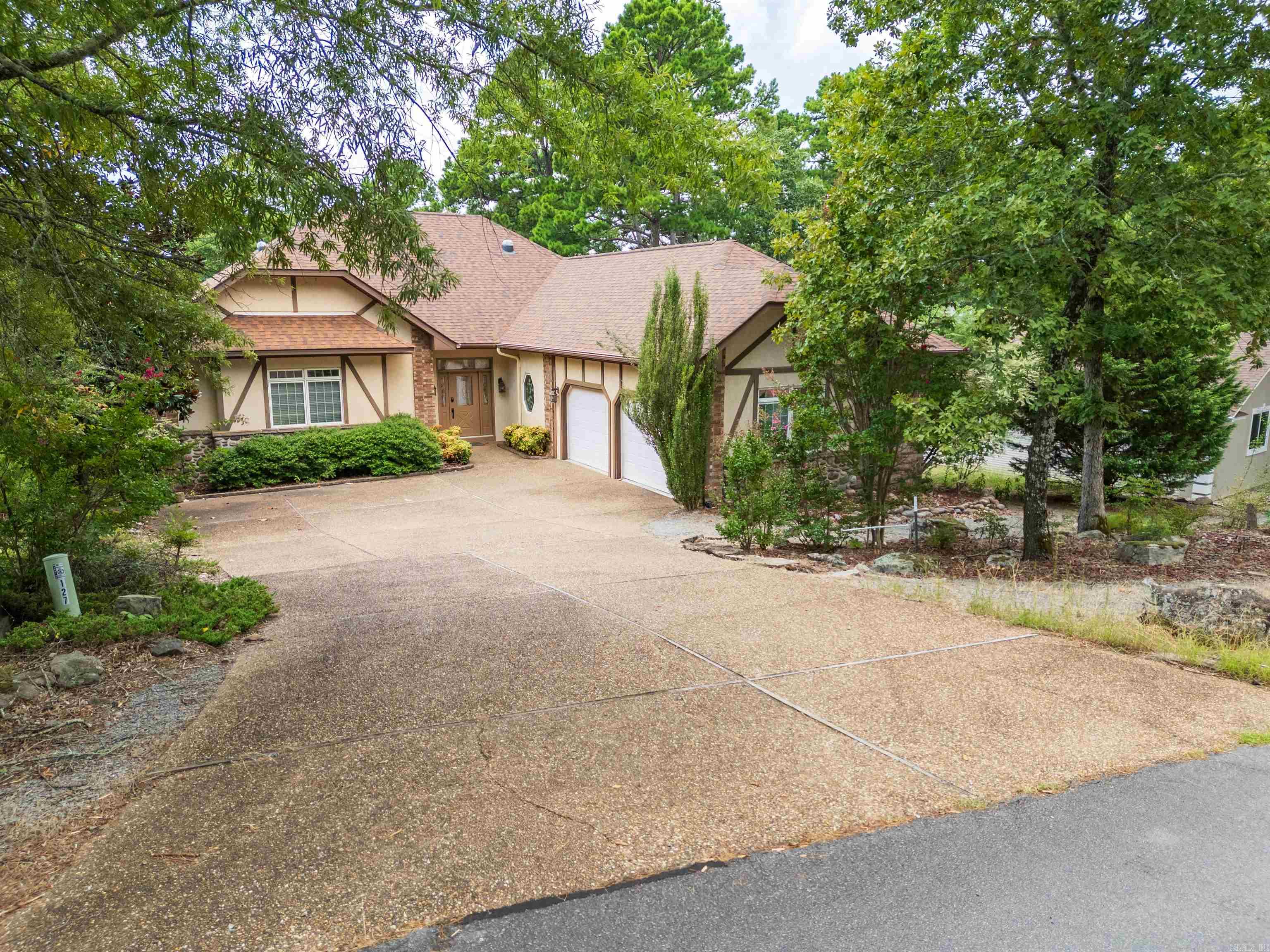 127 Mesero  Hot Springs Village, AR