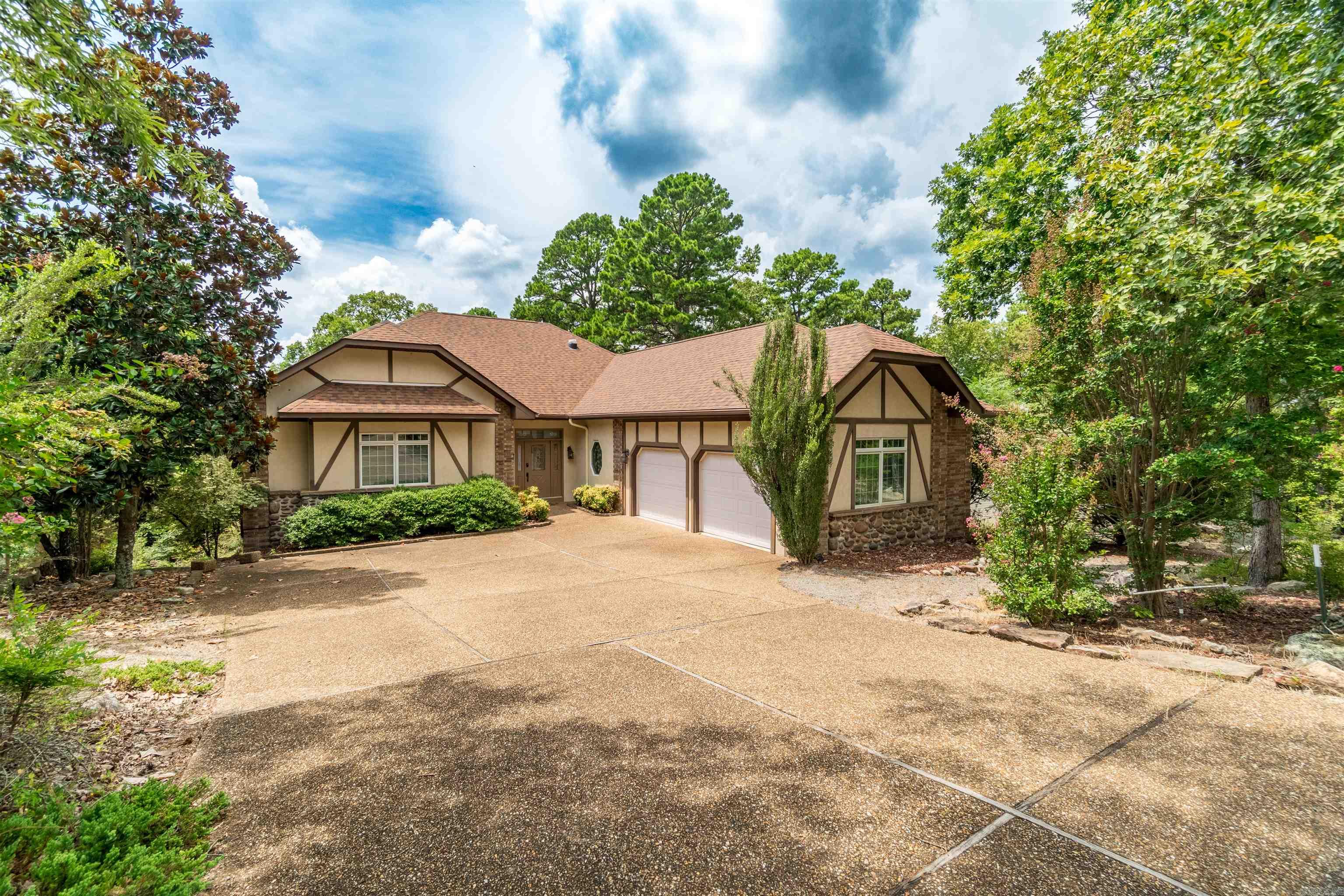 127 Mesero  Hot Springs Village, AR