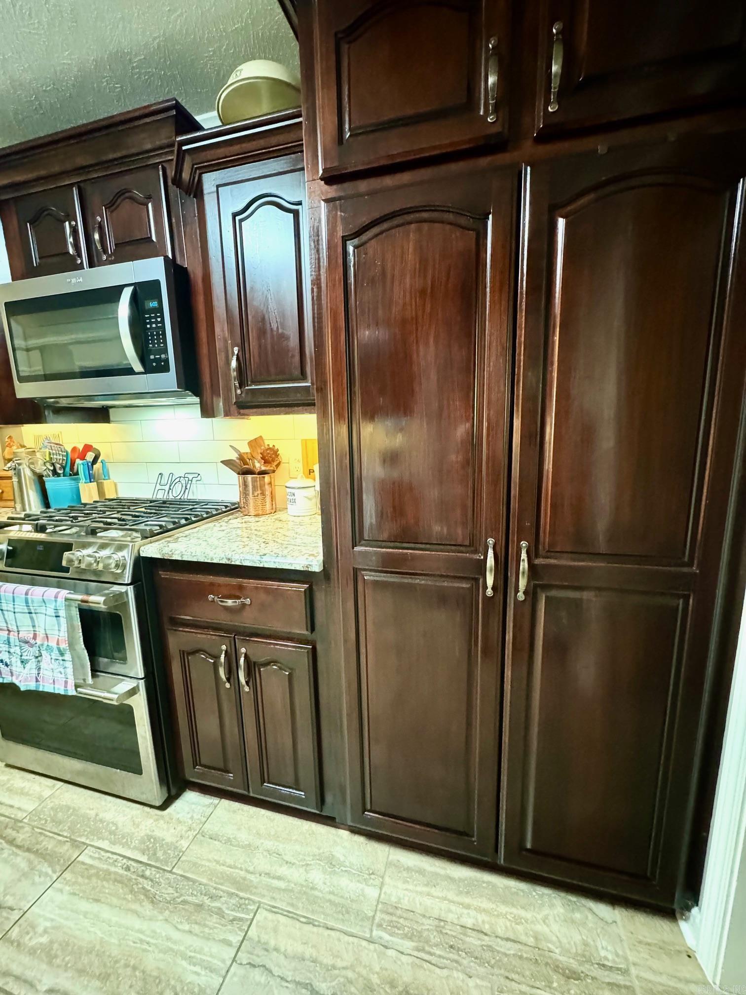 7 Jonnathan Drive Conway, AR 72032
