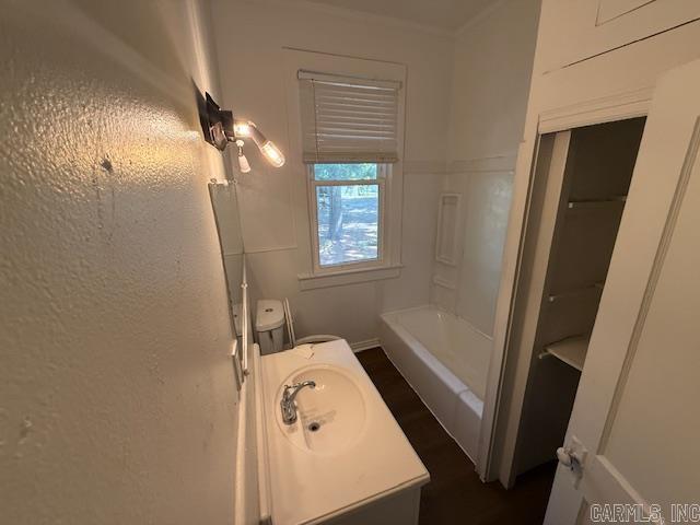 400 NE 1st  England, AR