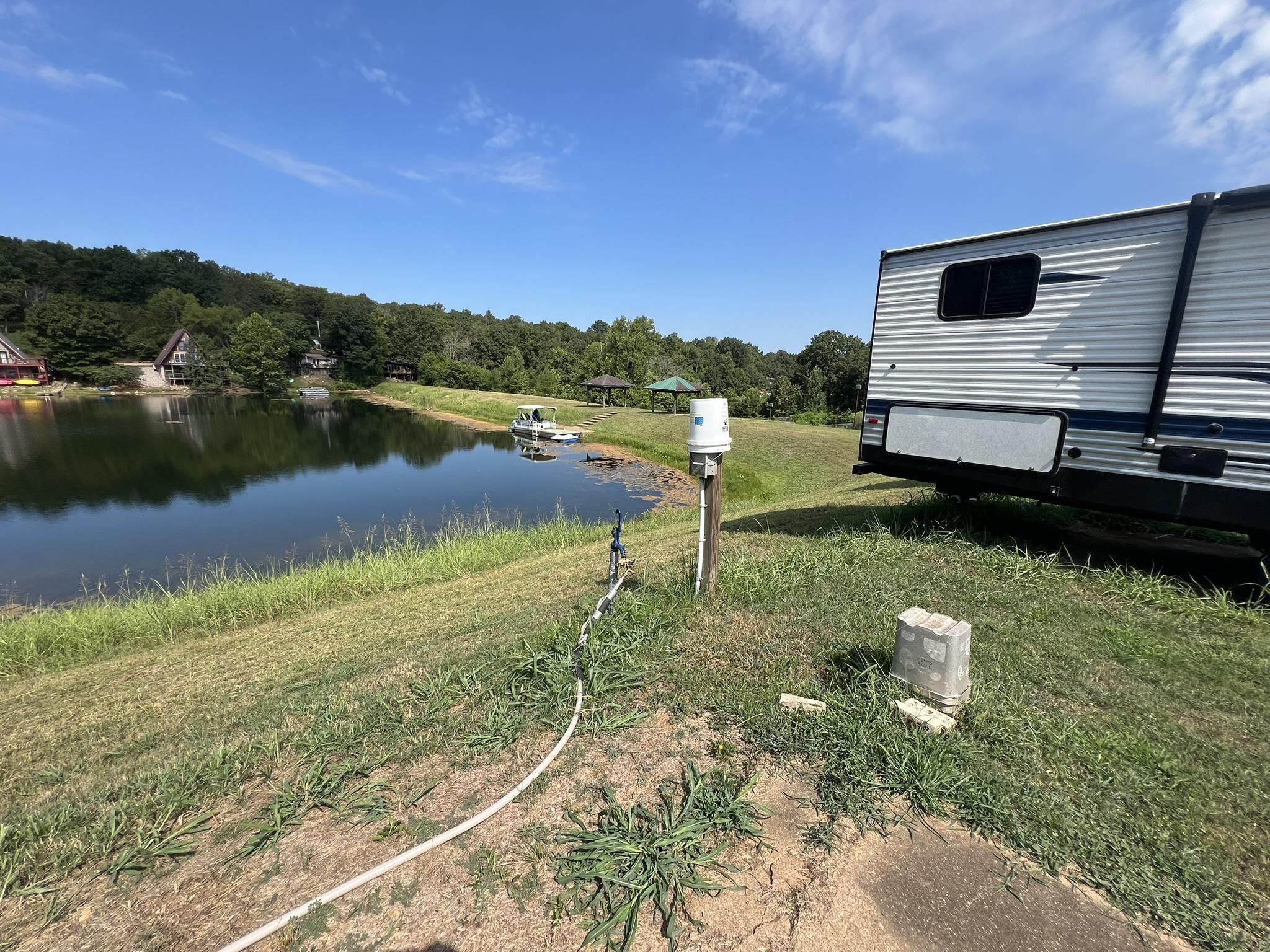 28 Kiwanie Drive  Hardy, AR