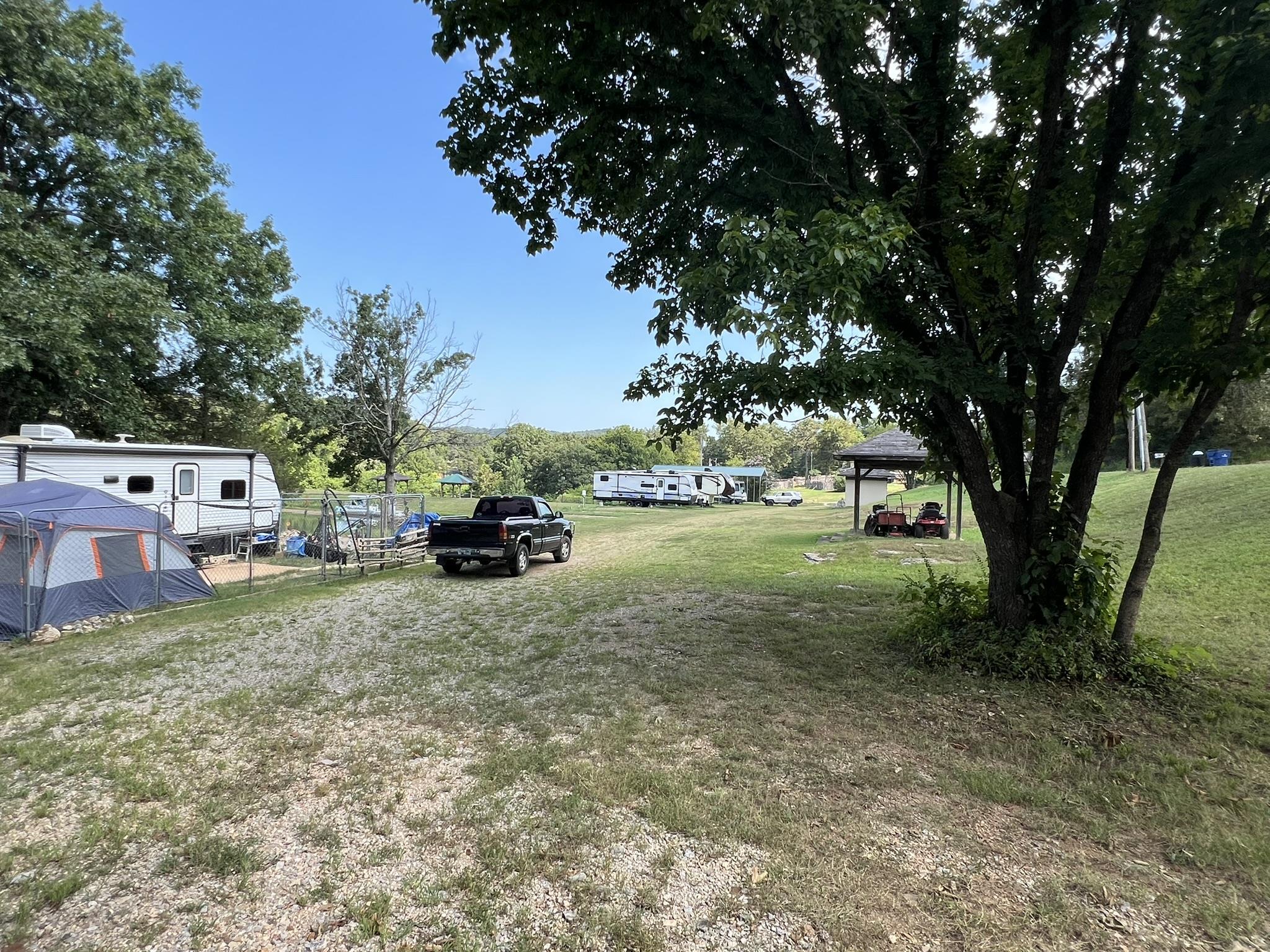 28 Kiwanie Drive  Hardy, AR