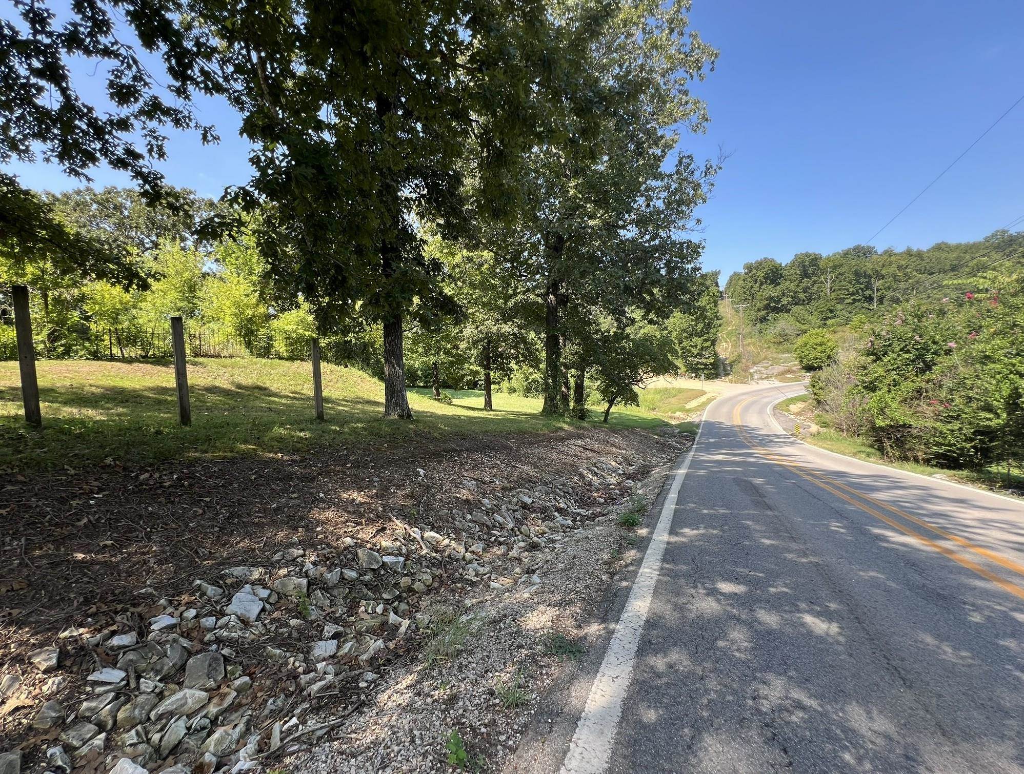 28 Kiwanie Drive  Hardy, AR
