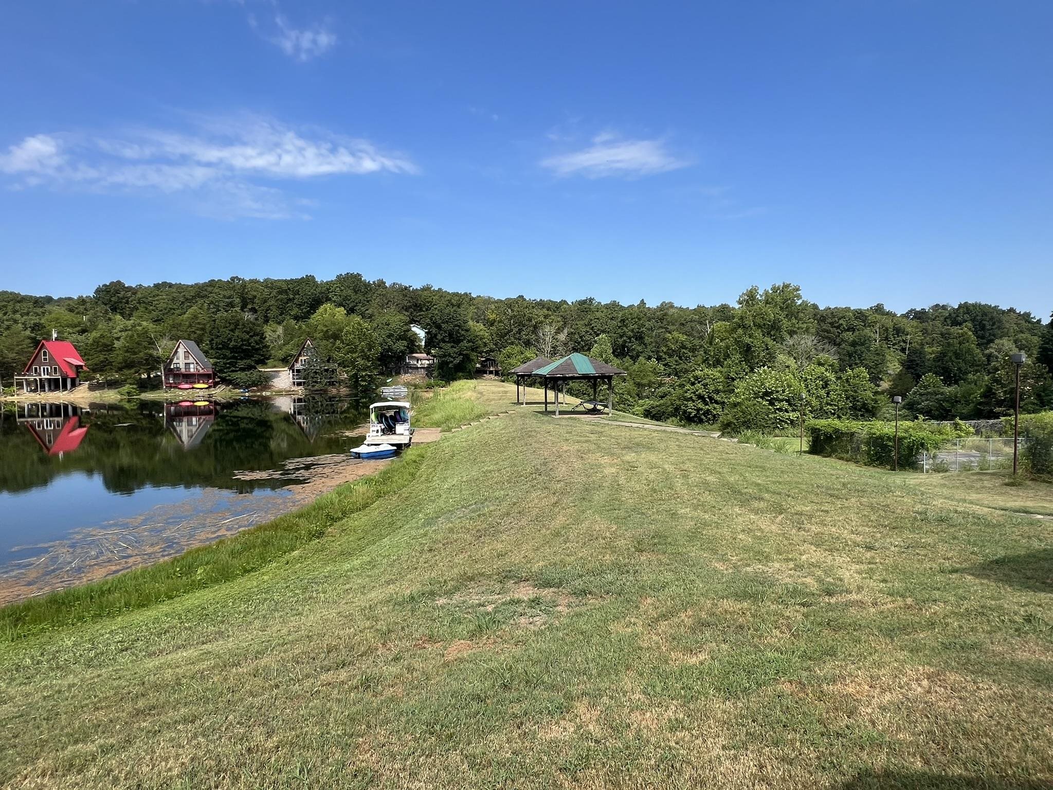 28 Kiwanie Drive  Hardy, AR