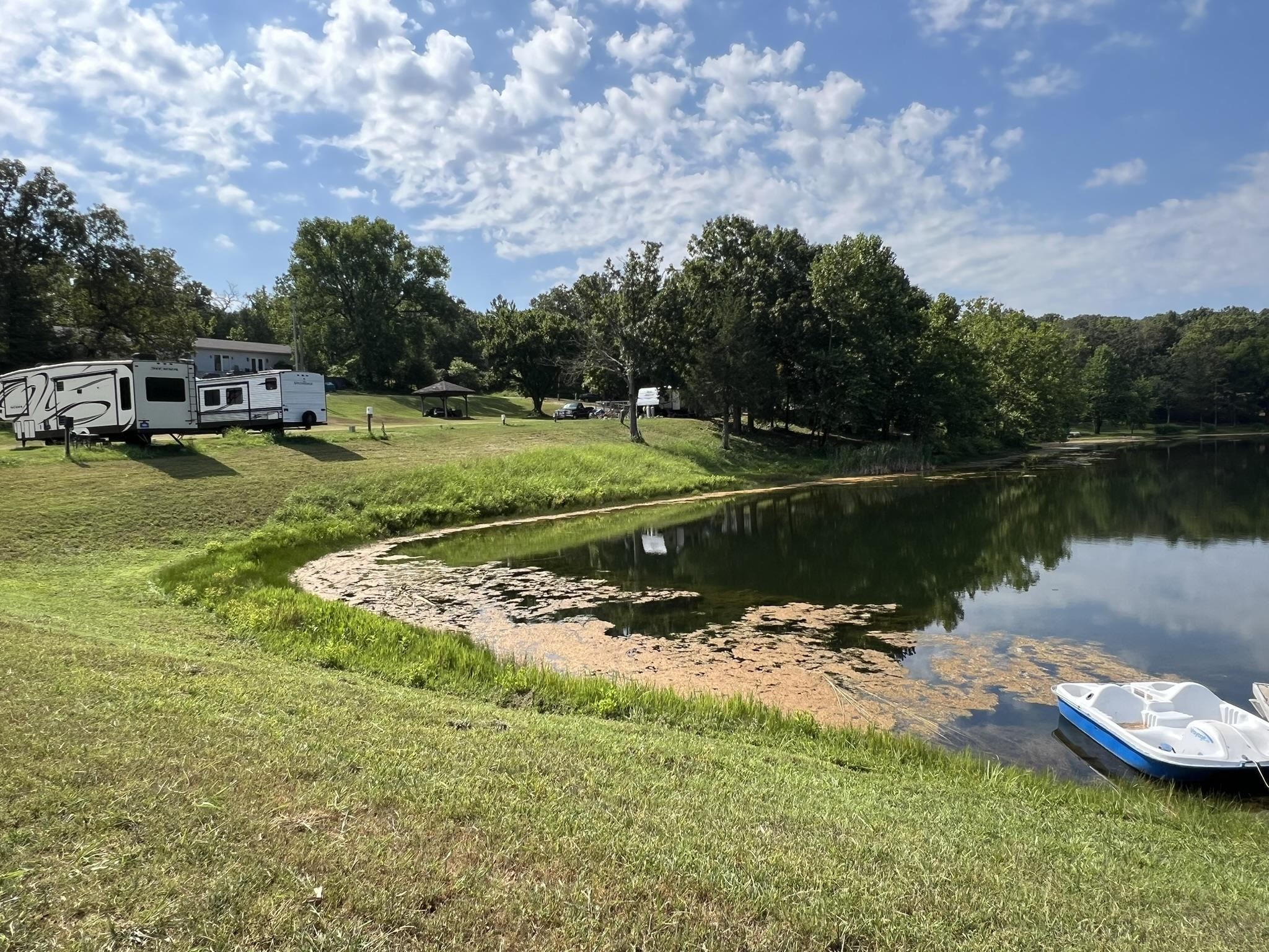 28 Kiwanie Drive  Hardy, AR