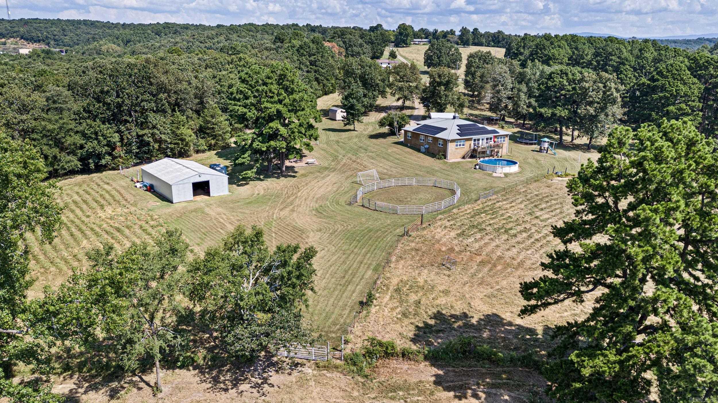 552 Private Road 3310  Clarksville, AR