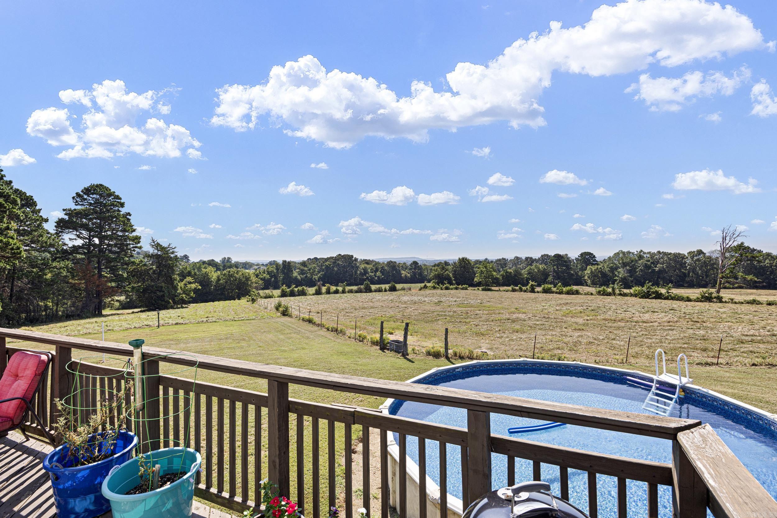552 Private Road 3310  Clarksville, AR