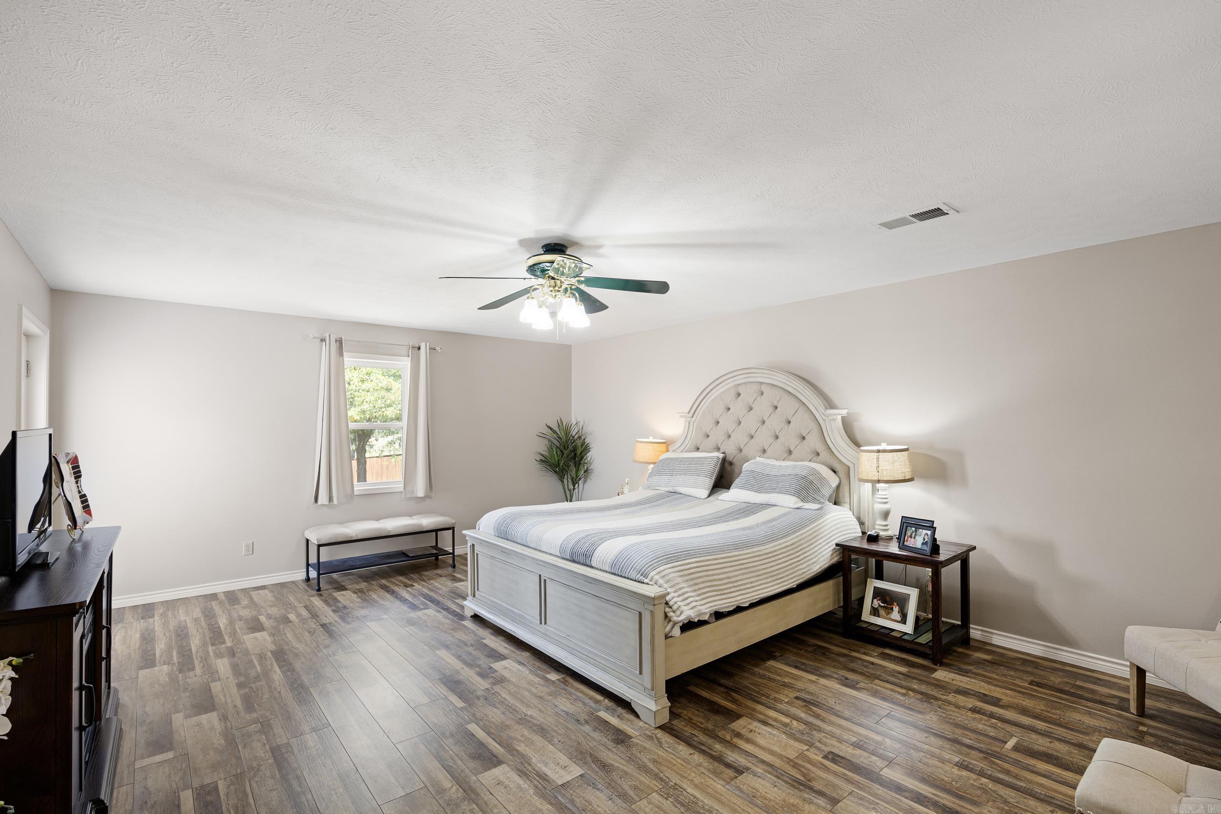 1207 E Rock  Morrilton, AR