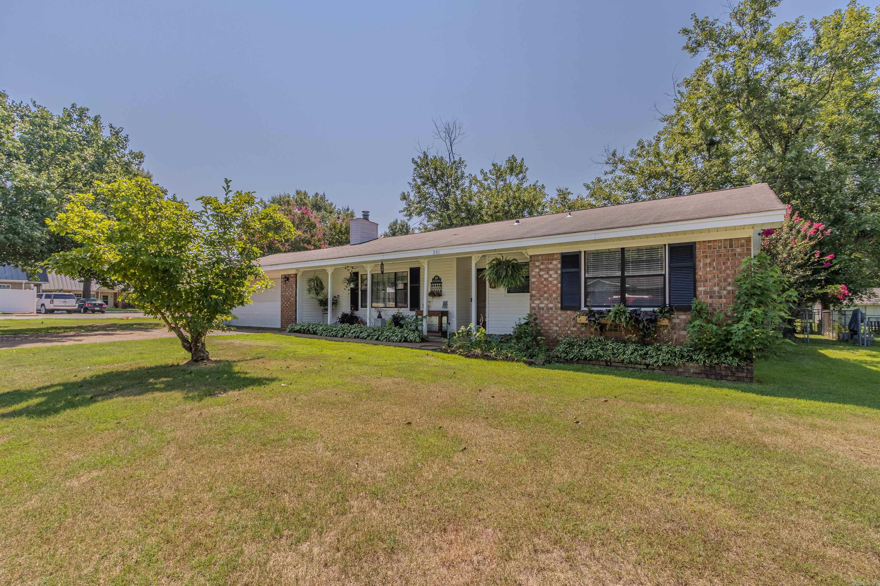 201 Jennifer  Jonesboro, AR