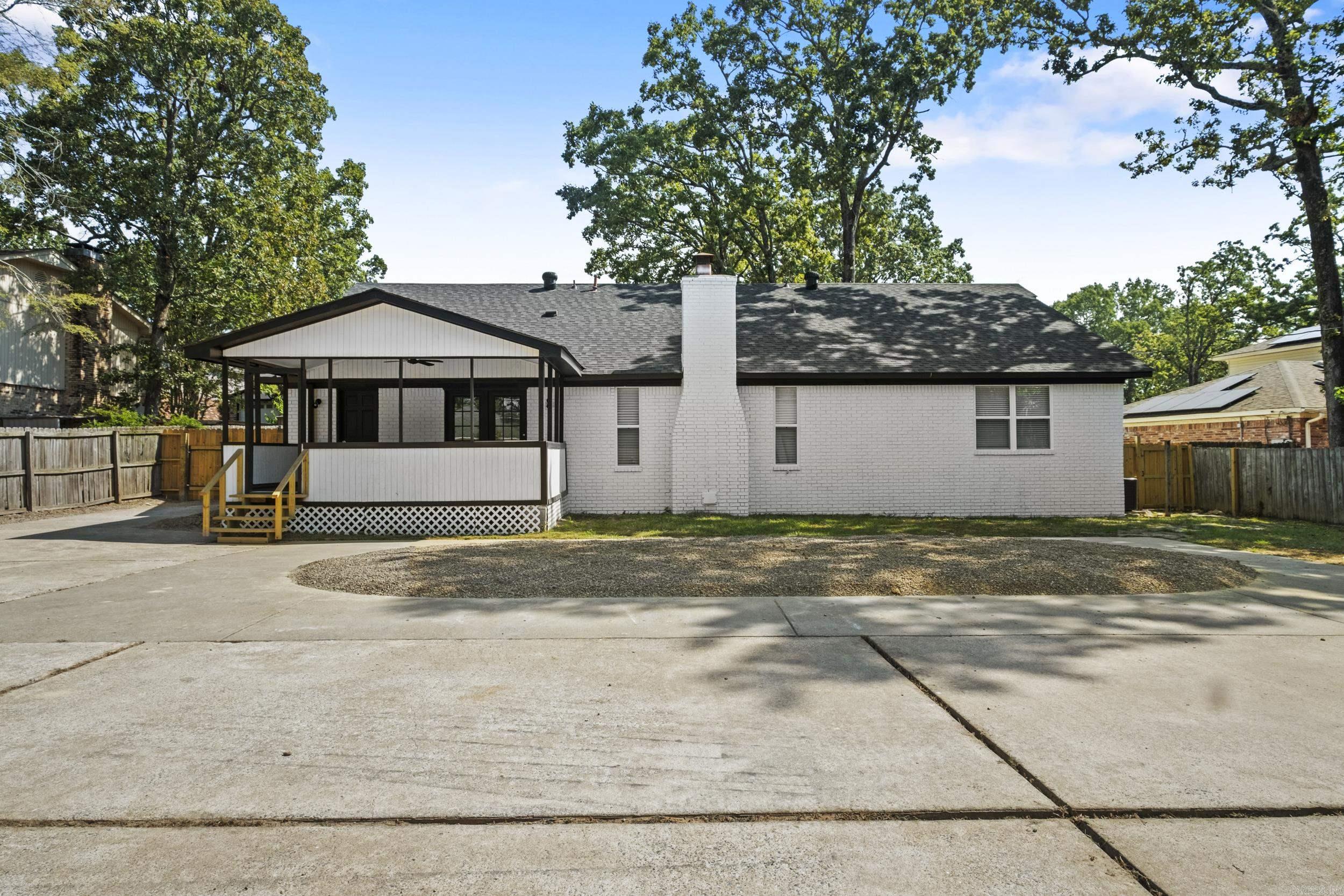 613 Beaconsfield  Sherwood, AR