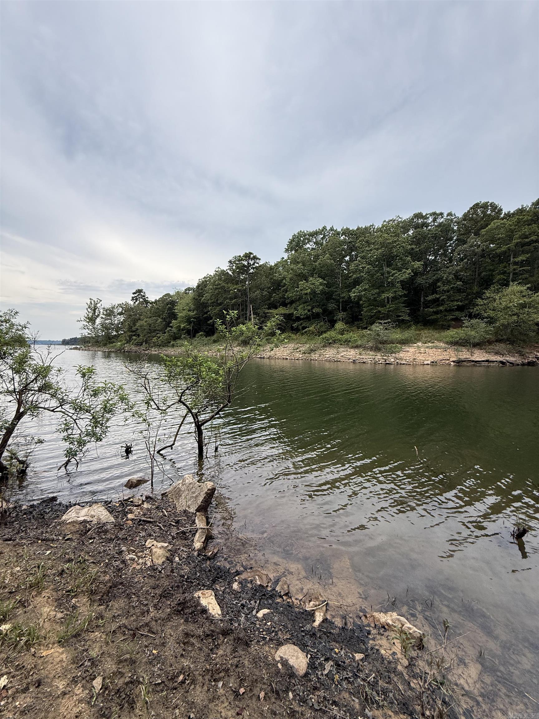 851 Creekside  Greers Ferry, AR