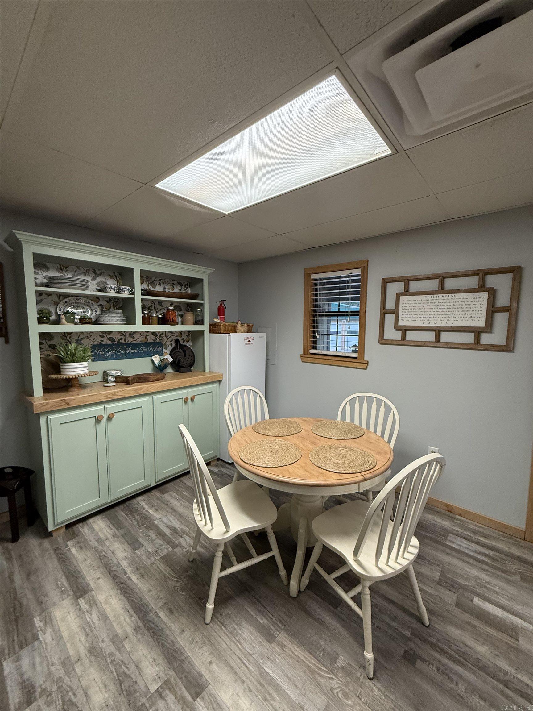 851 Creekside  Greers Ferry, AR