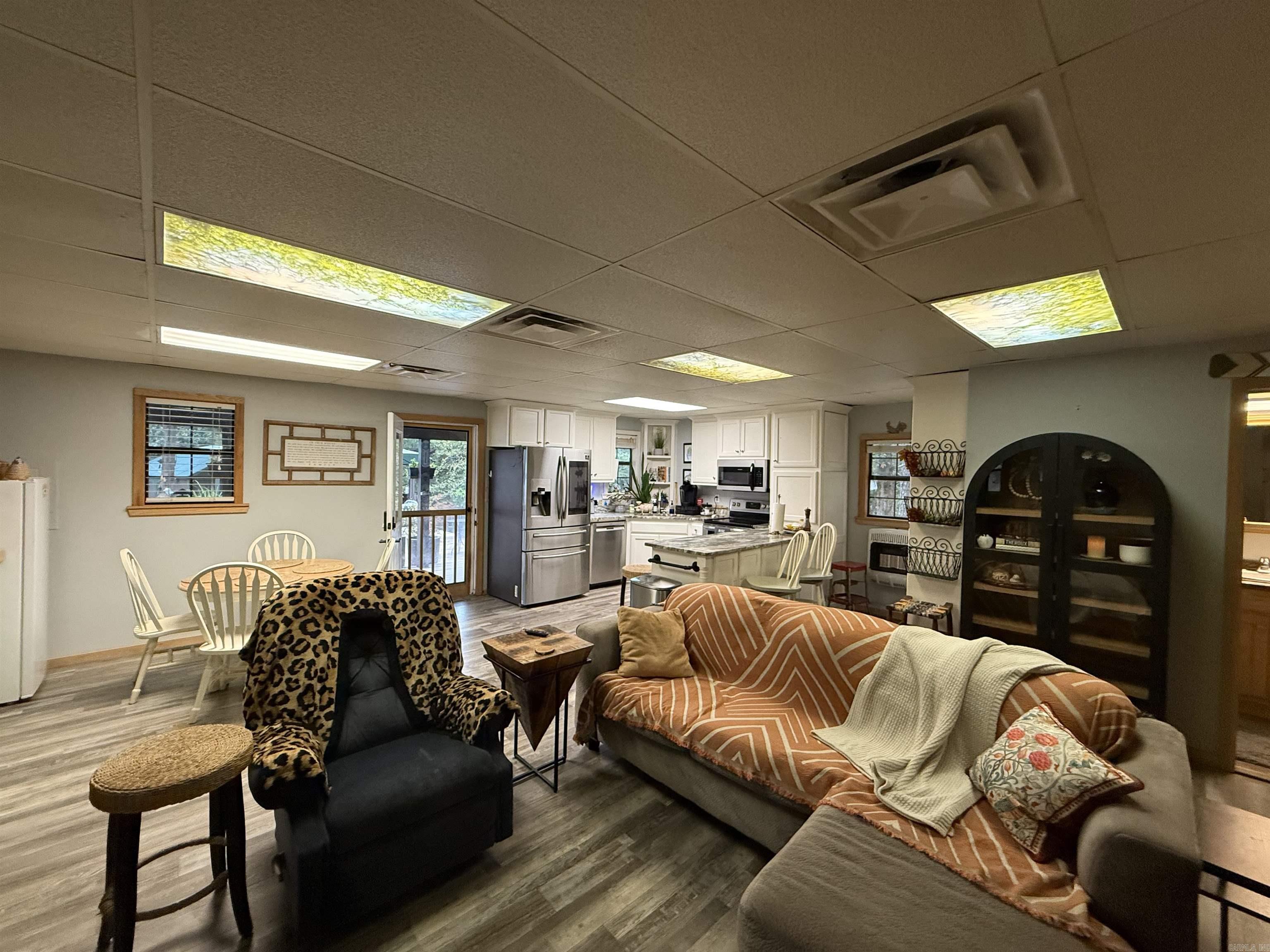 851 Creekside  Greers Ferry, AR