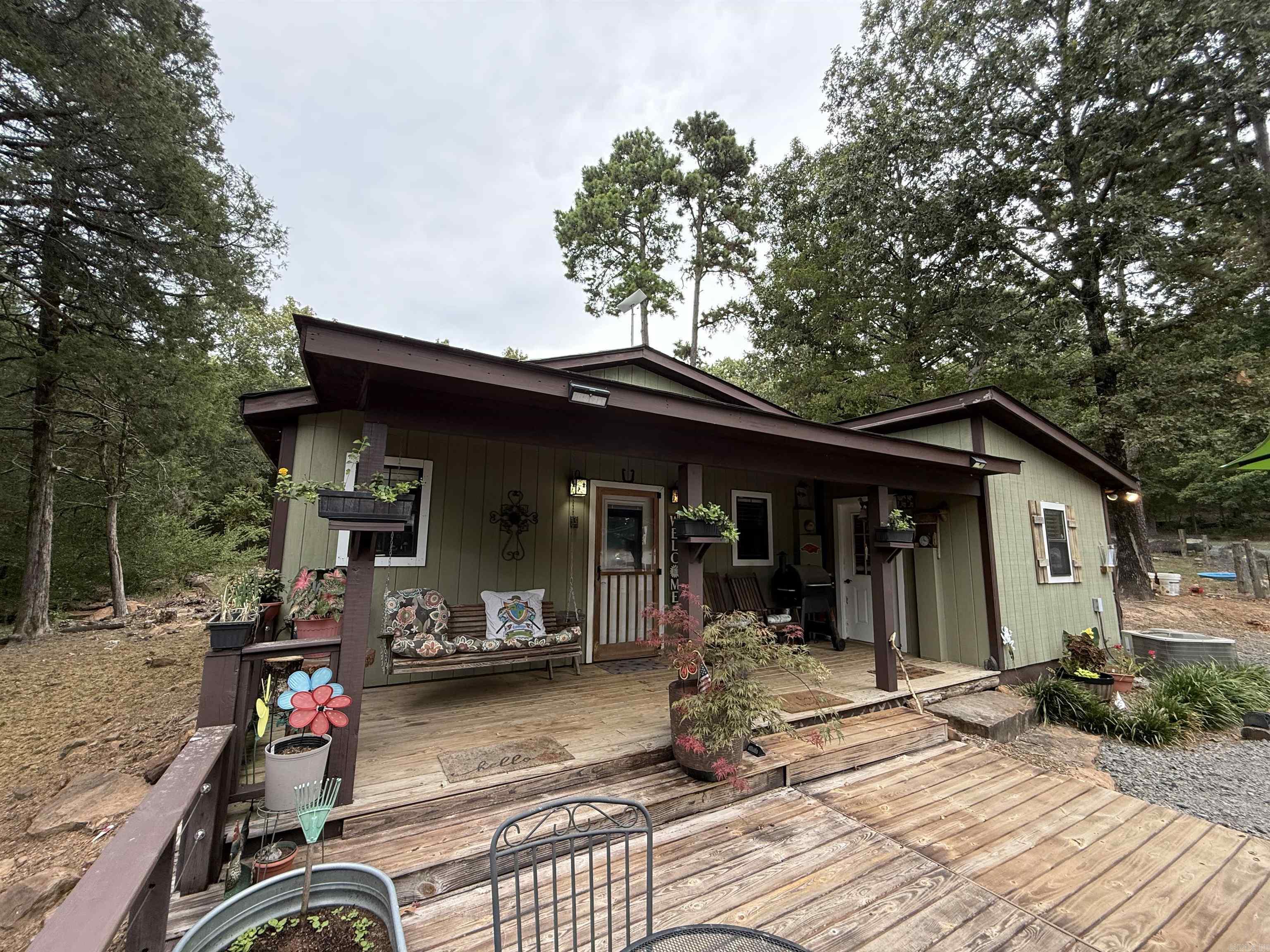 851 Creekside  Greers Ferry, AR