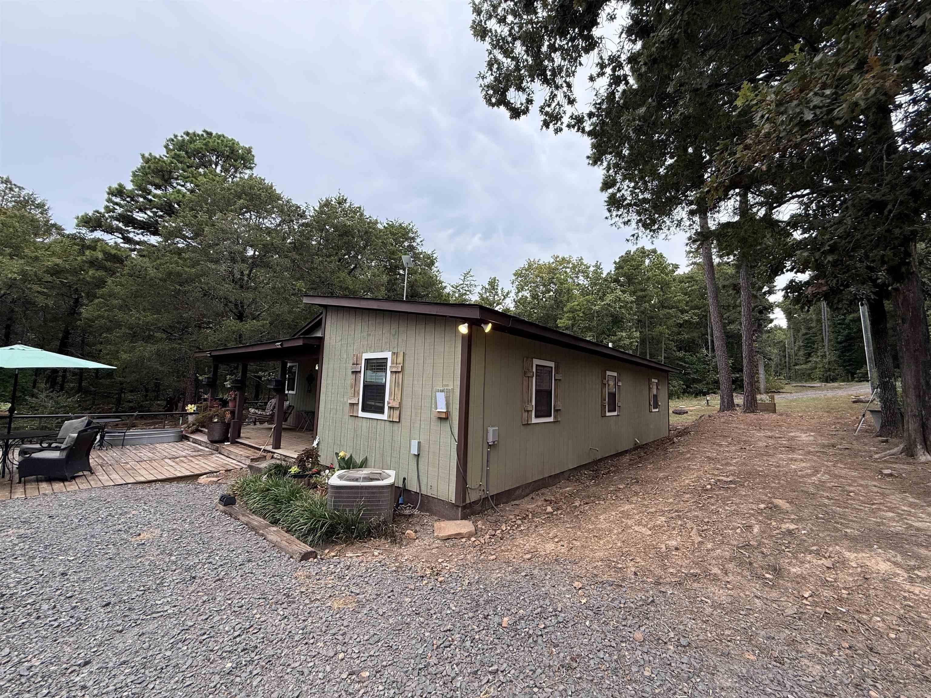 851 Creekside  Greers Ferry, AR