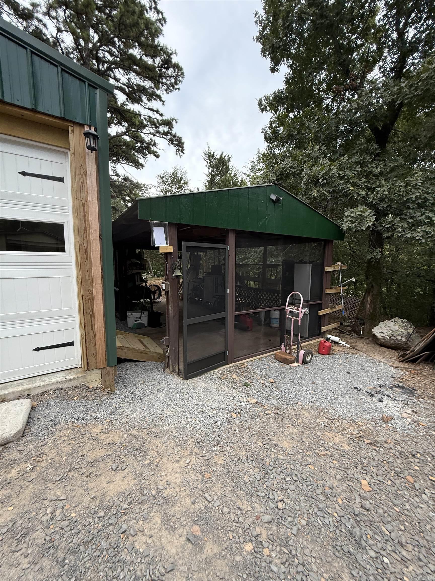 851 Creekside  Greers Ferry, AR