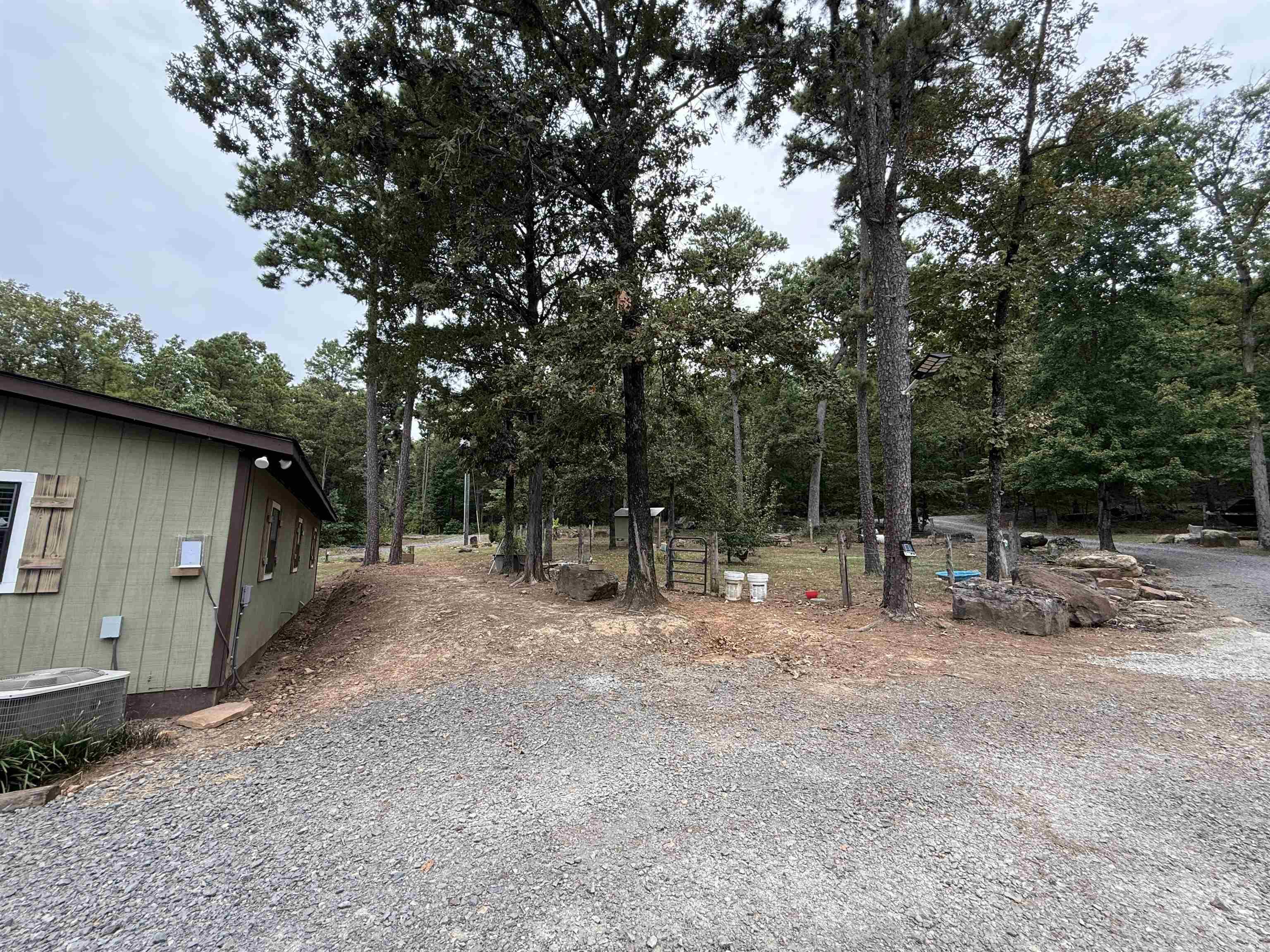 851 Creekside  Greers Ferry, AR