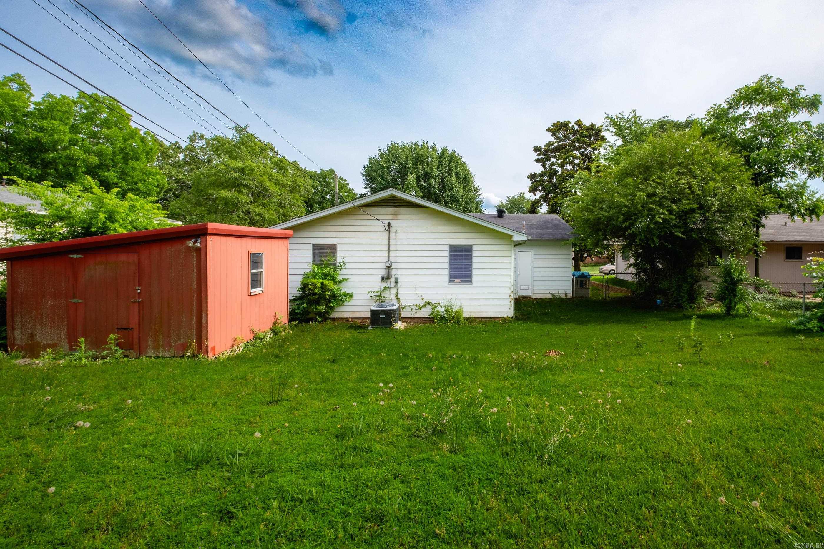 9802 Temple  Little Rock, AR