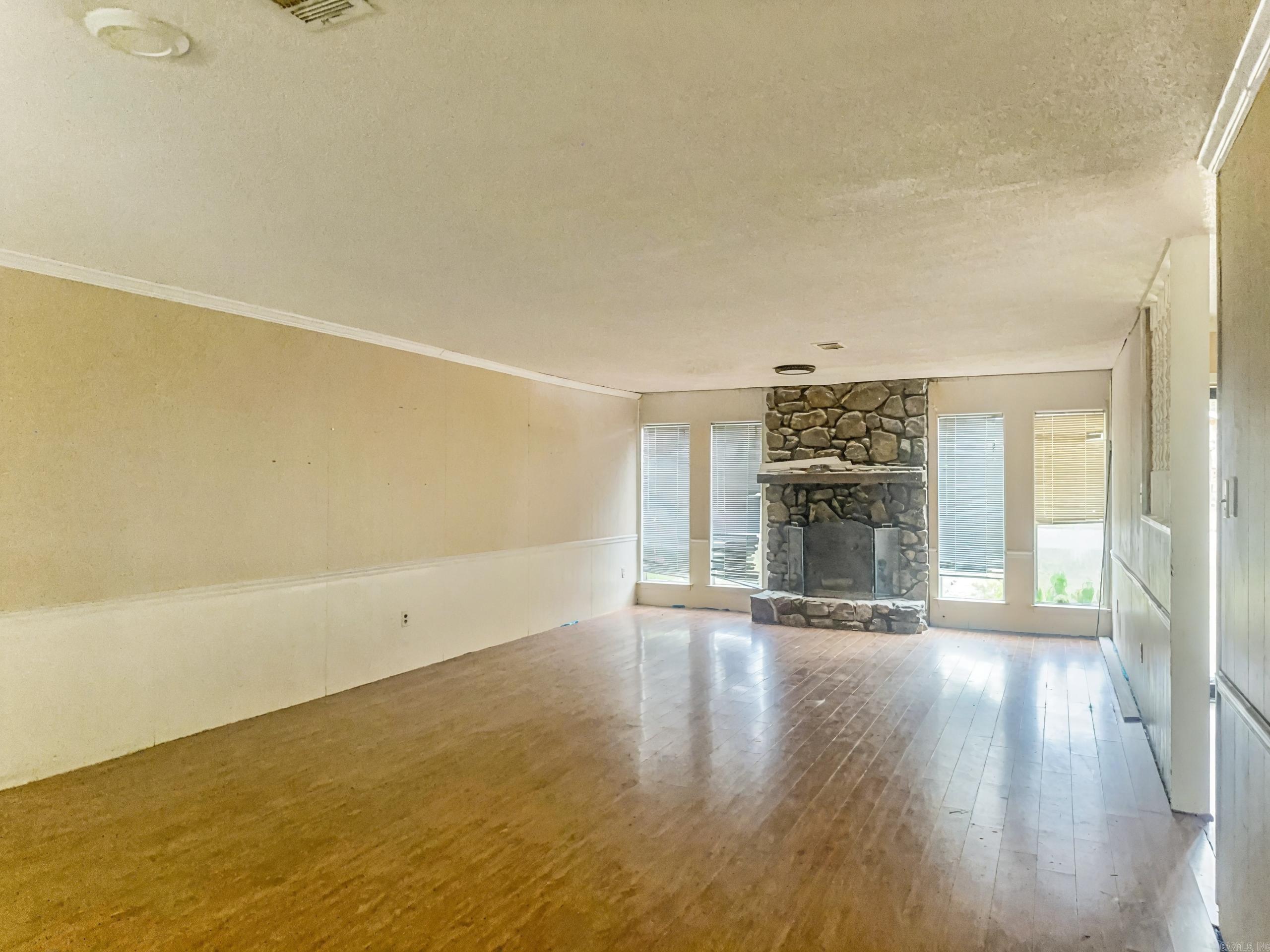 7009 Guinevere Drive  Little Rock, AR