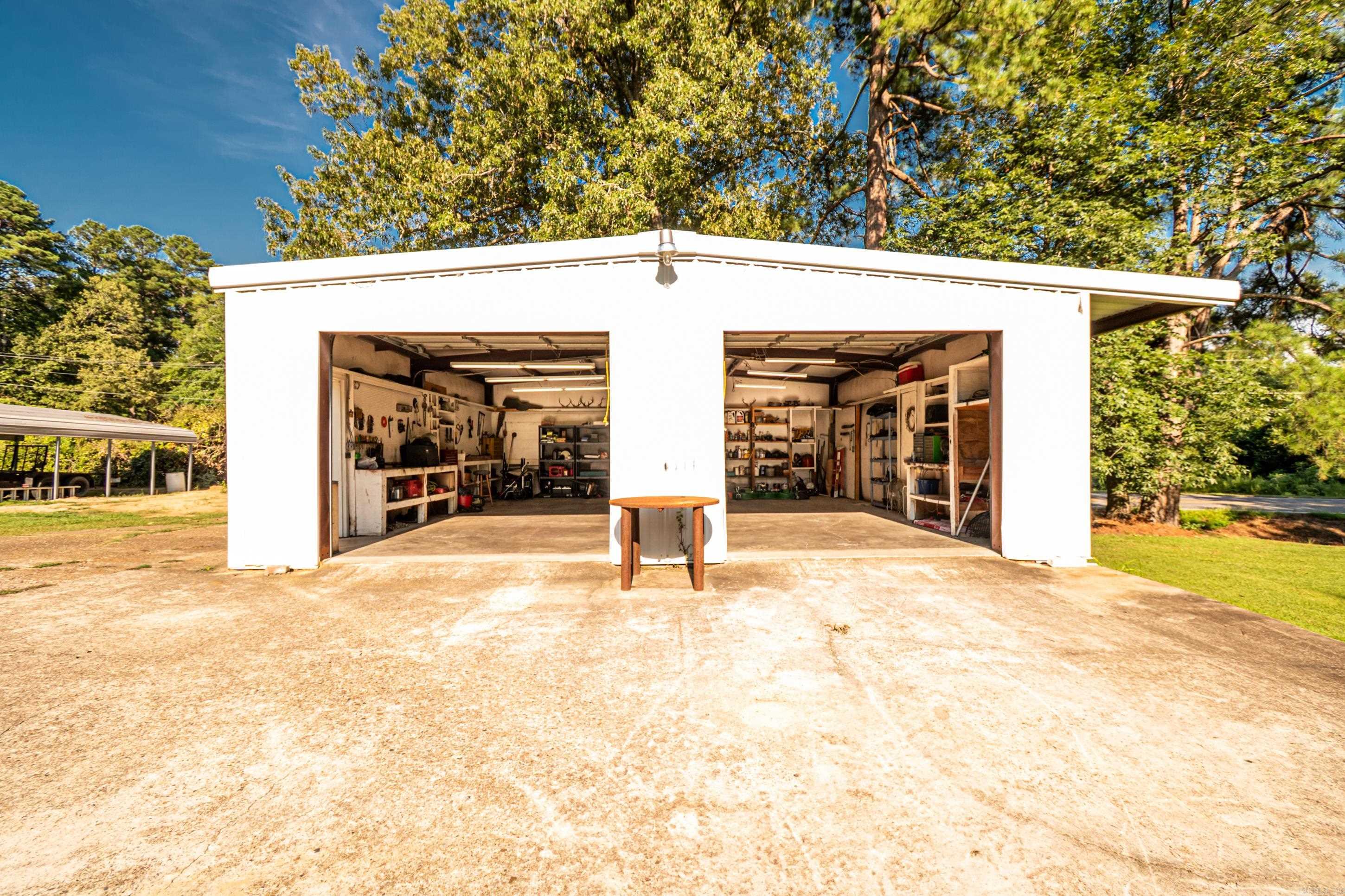1125 S Charley's Loop  Camden, AR