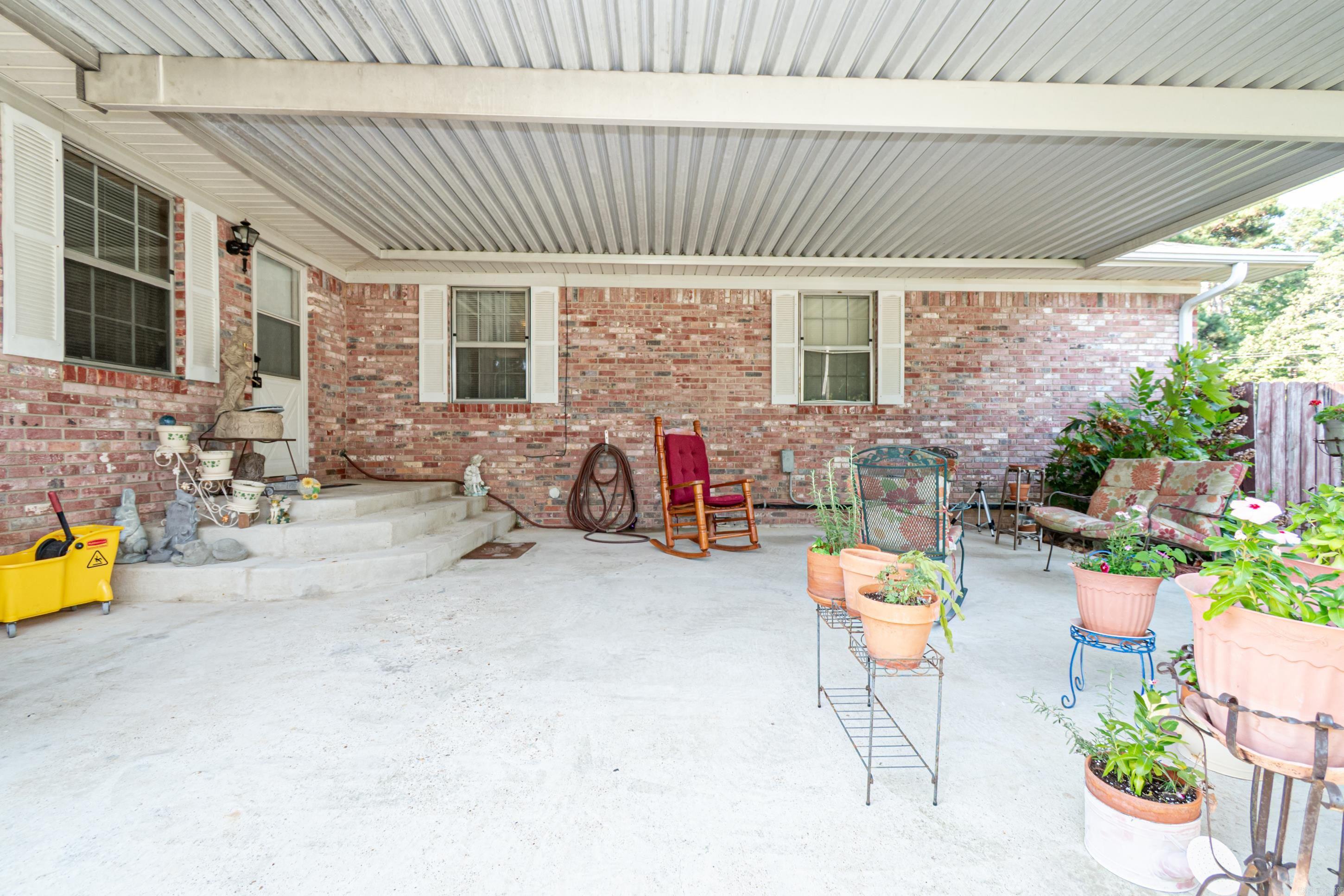 1125 S Charley's Loop  Camden, AR