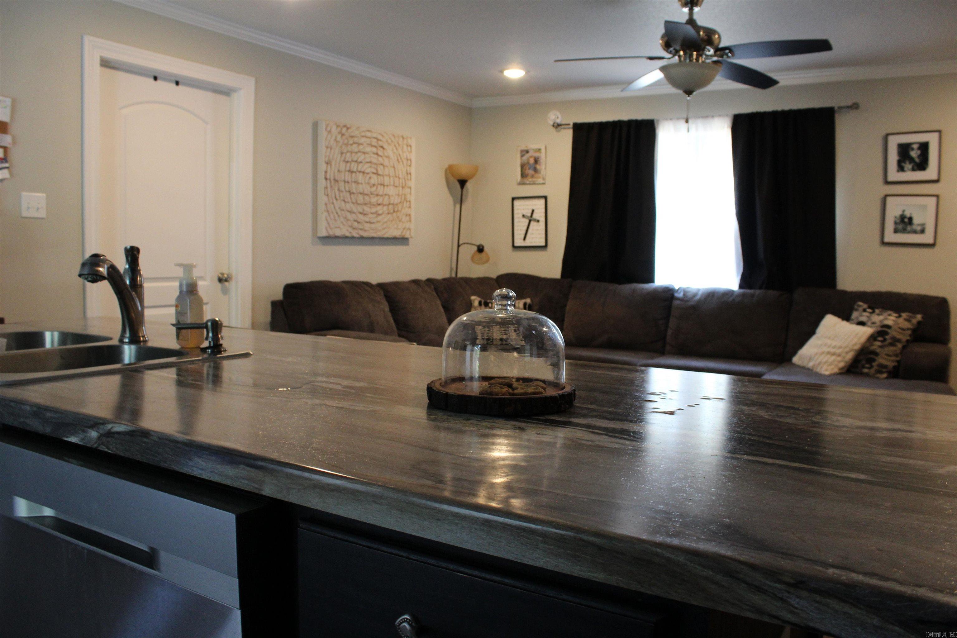 811 Thorne  Paragould, AR