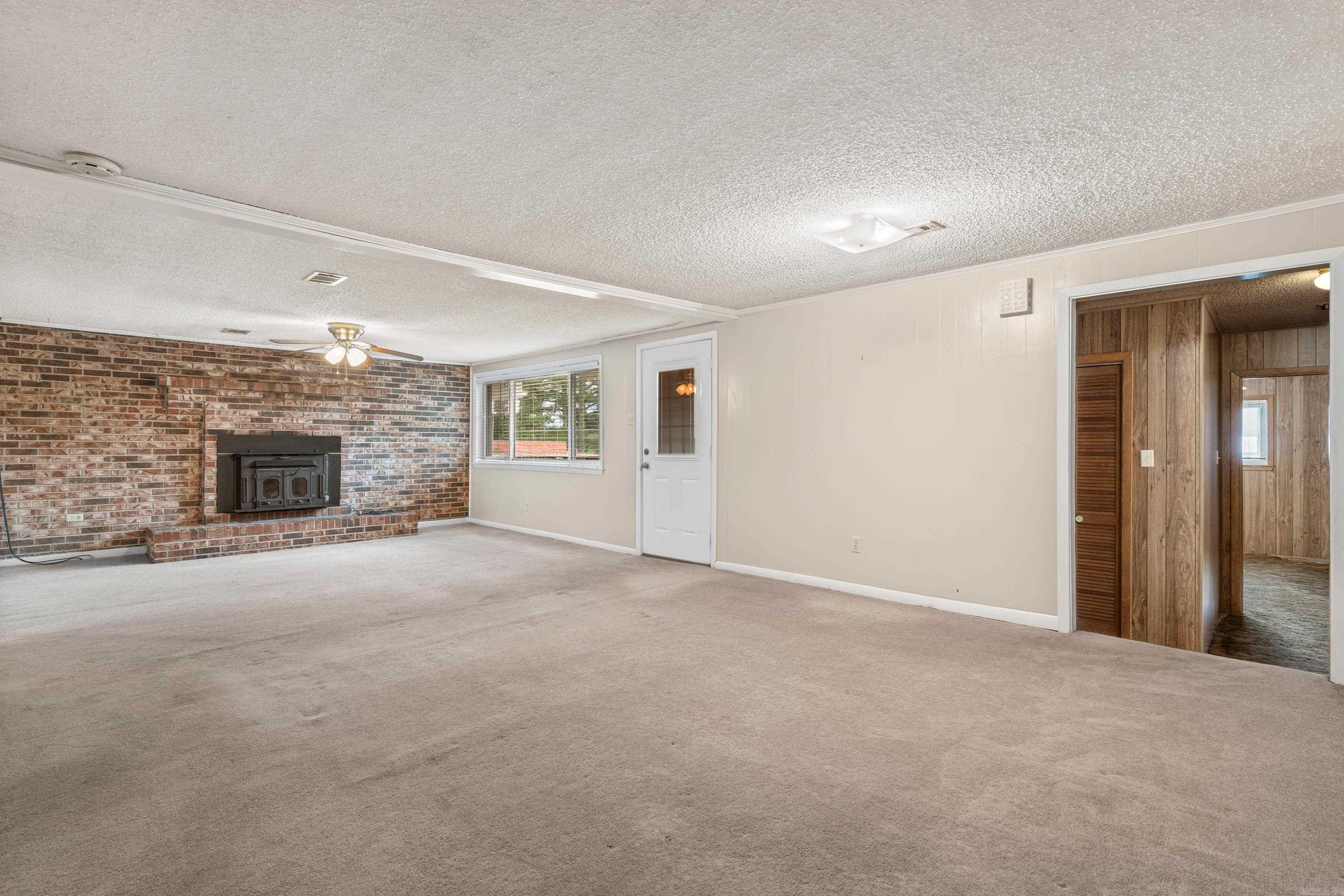 3370 Airport  Pearcy, AR