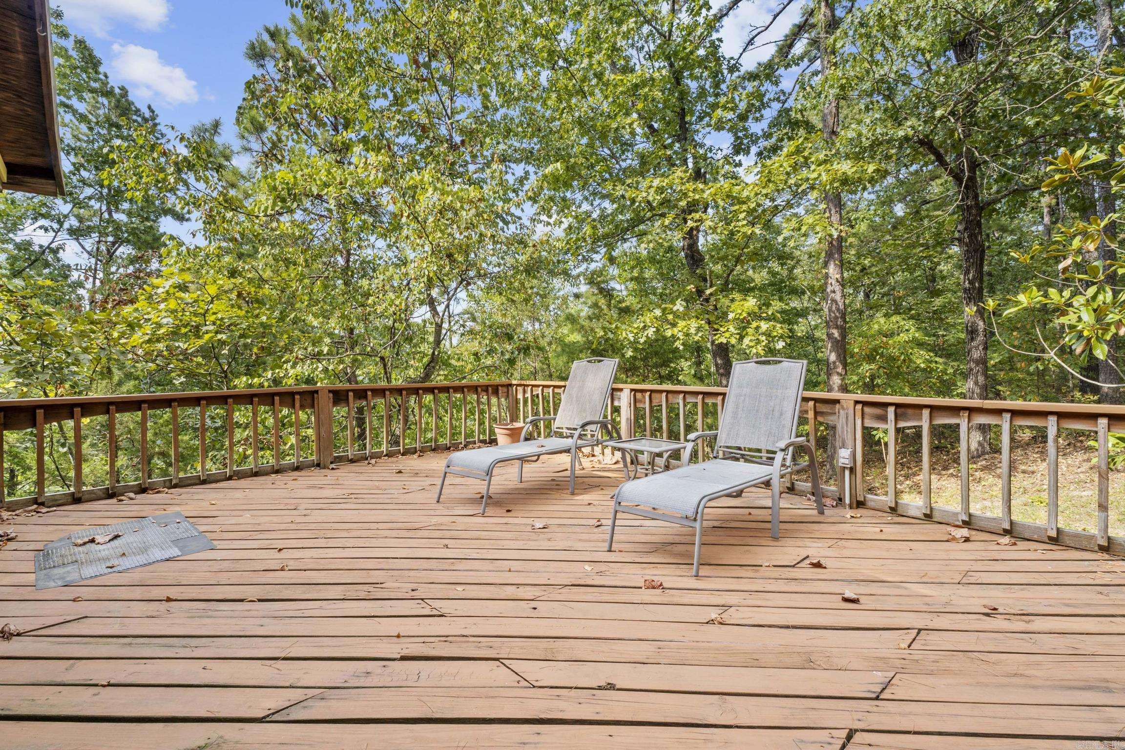 537 CR 107  Norfork, AR