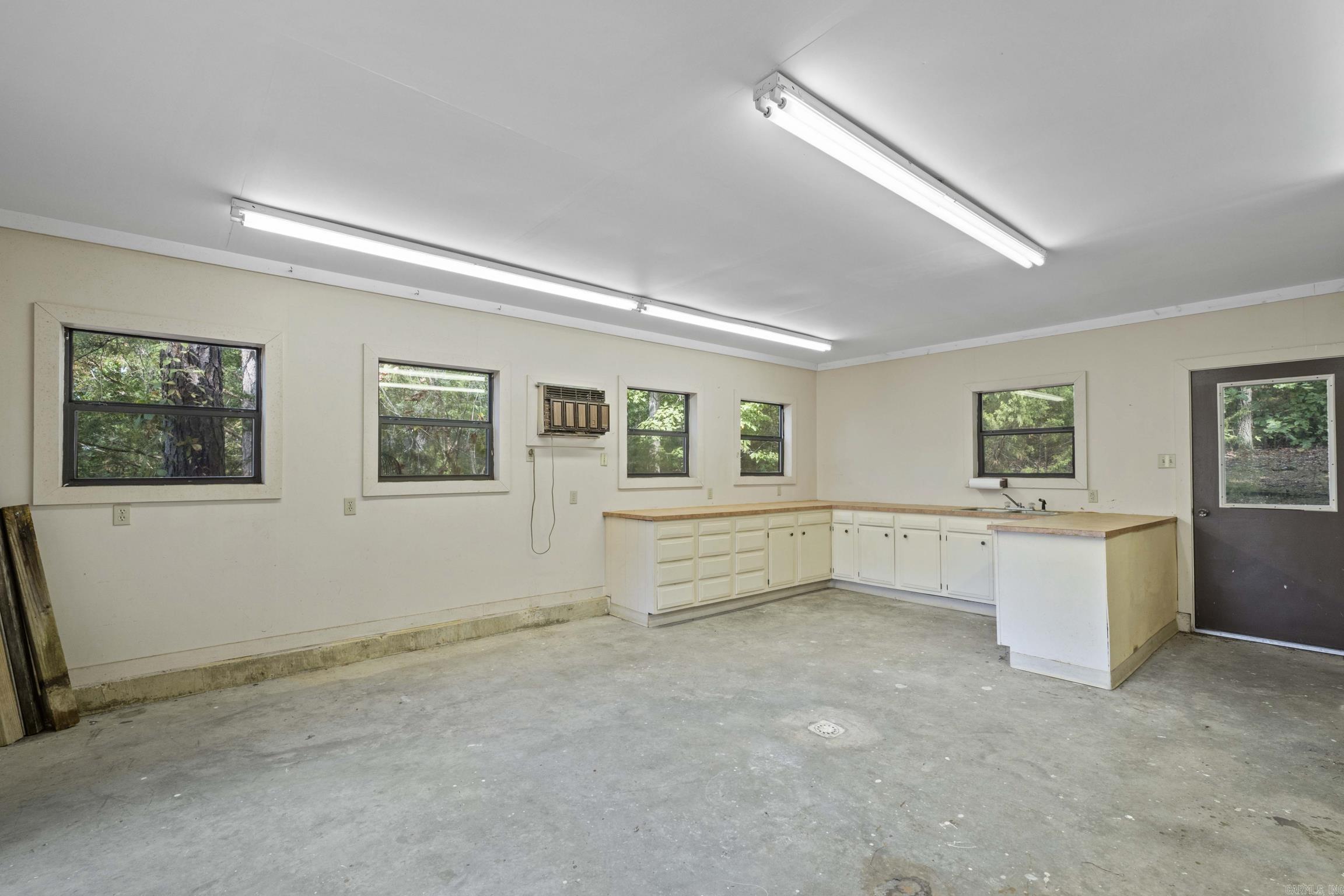 537 CR 107  Norfork, AR