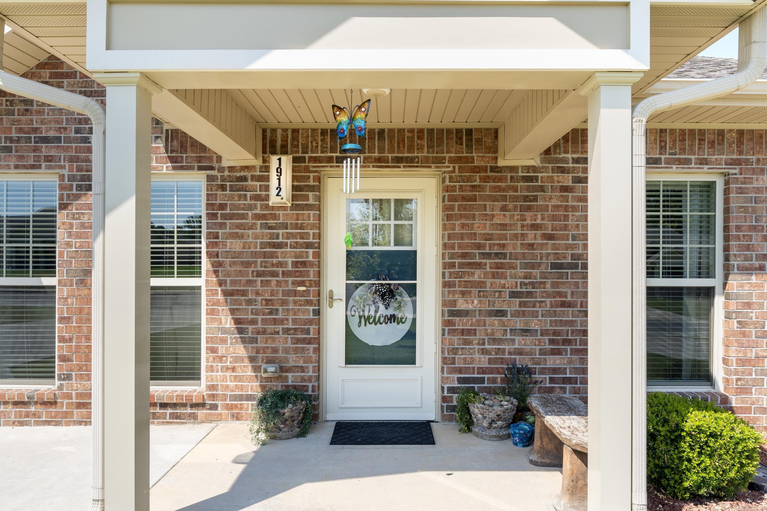 1912 Maumee  Mountain Home, AR
