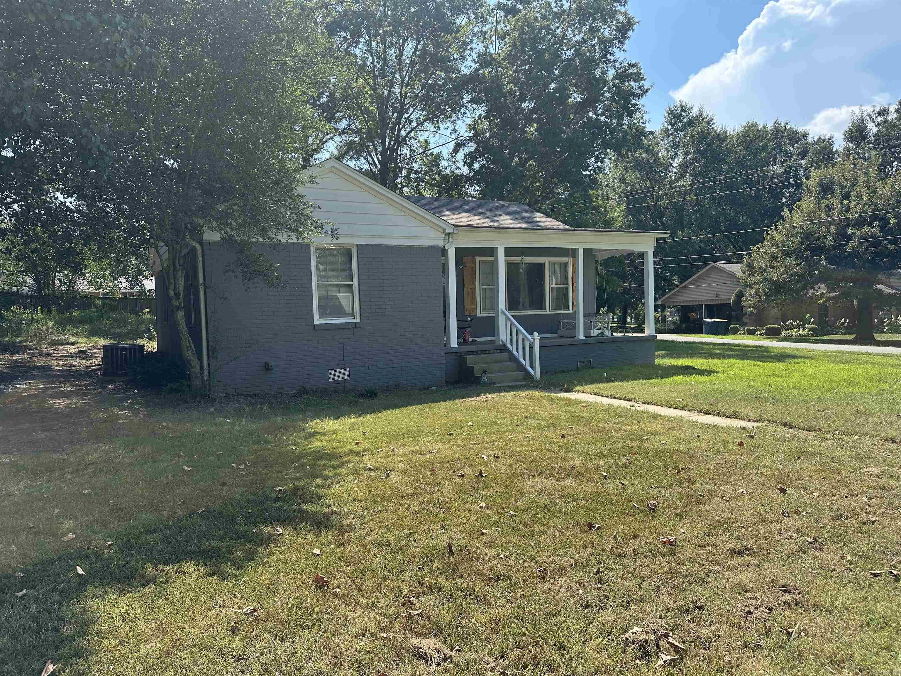 301 E Locust  Cabot, AR
